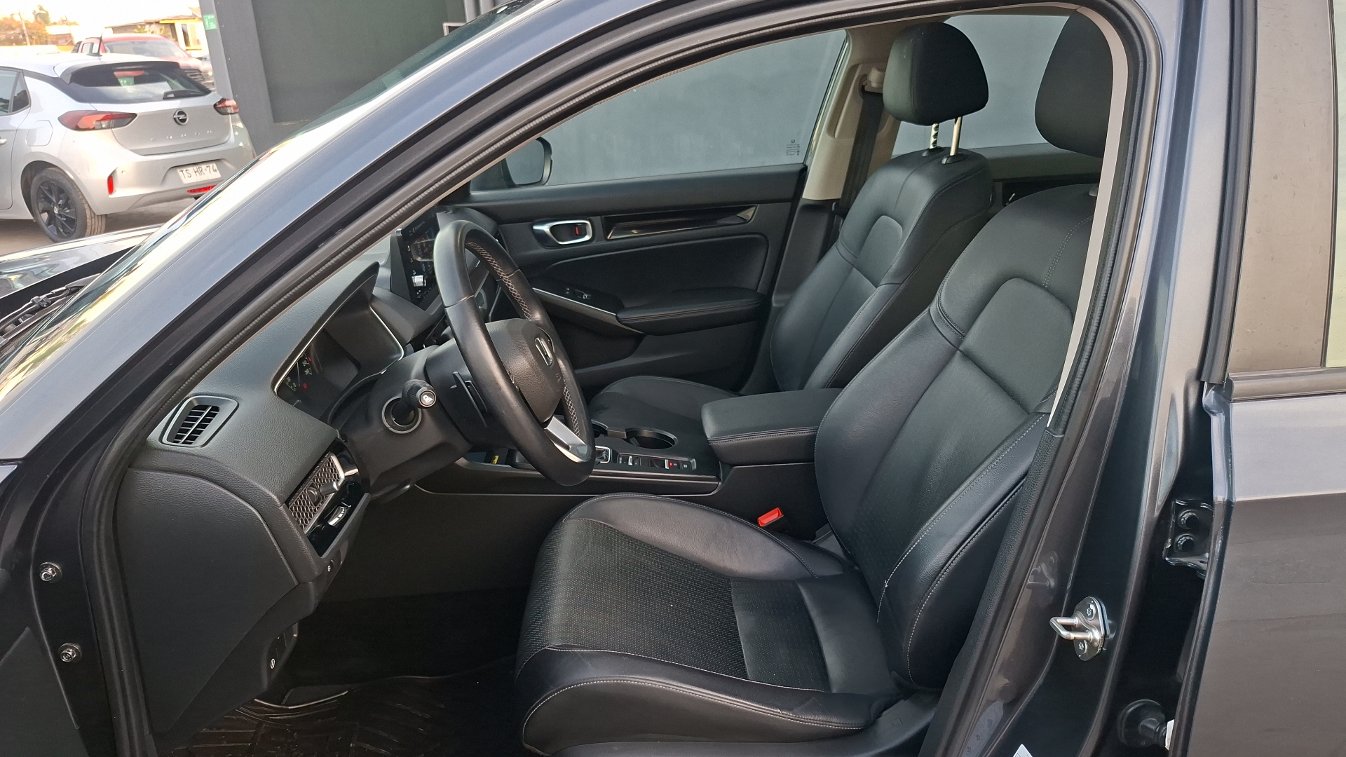 Honda Civic — foto 14 de 16