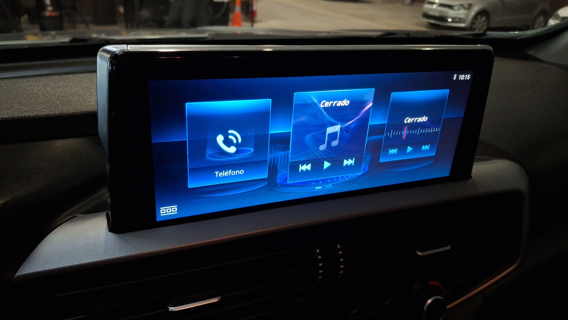Peugeot Landtrek — foto 10 de 16