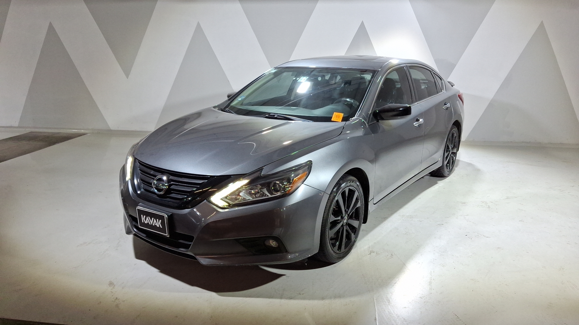 Nissan Altima 2018