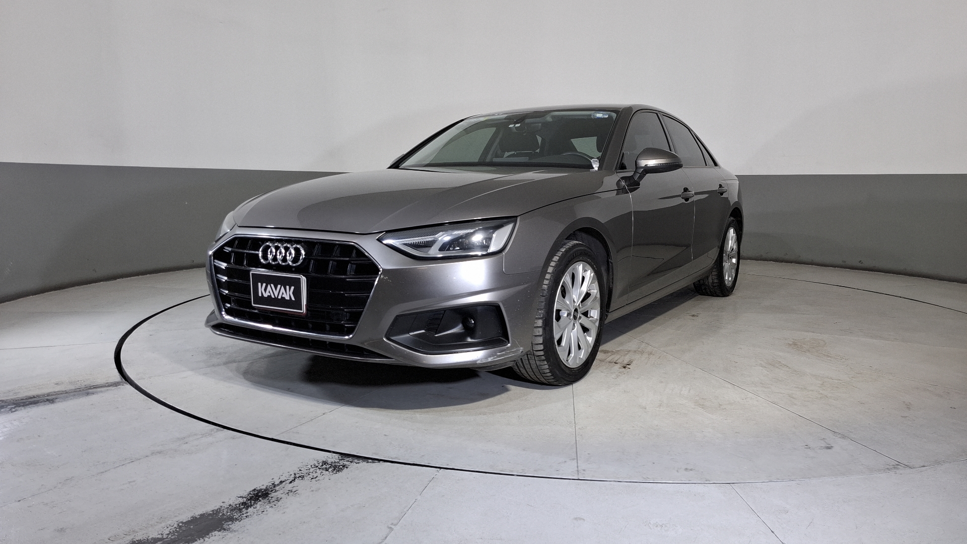 Audi A4 2021