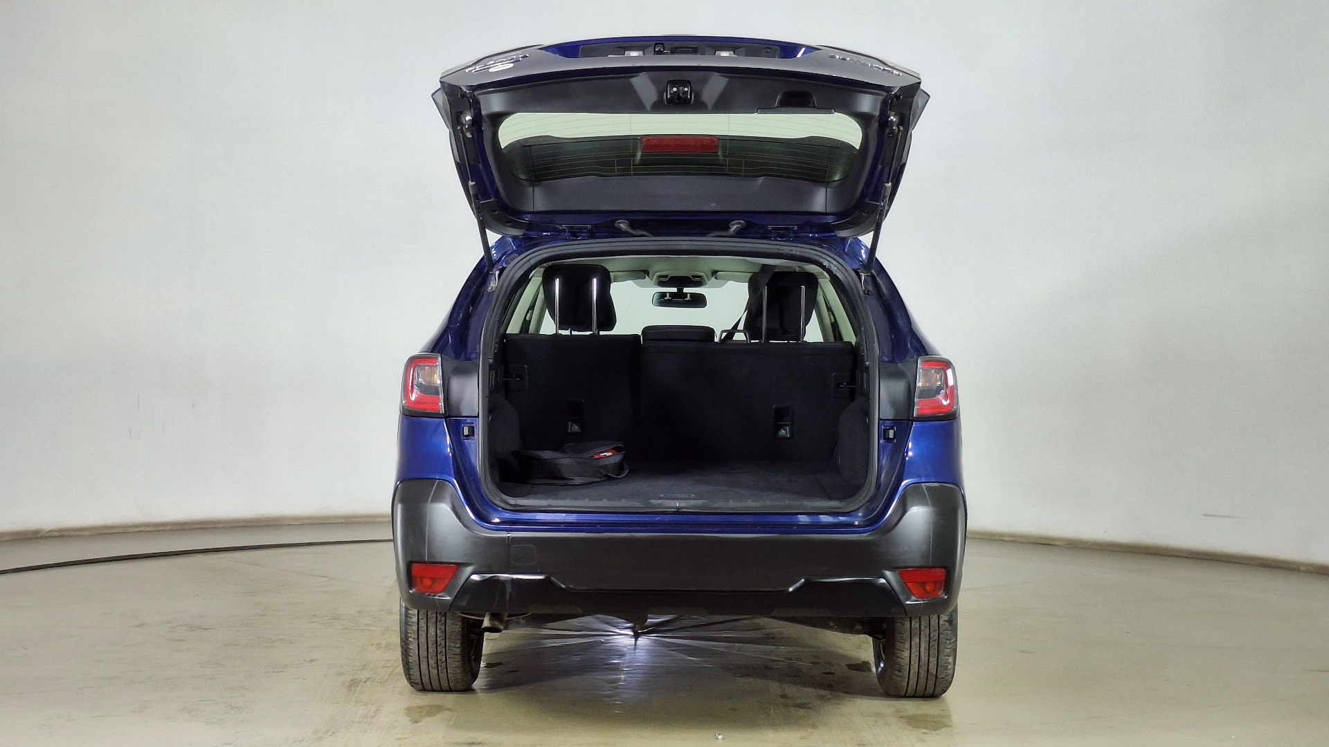 Subaru Outback — foto 6 de 16
