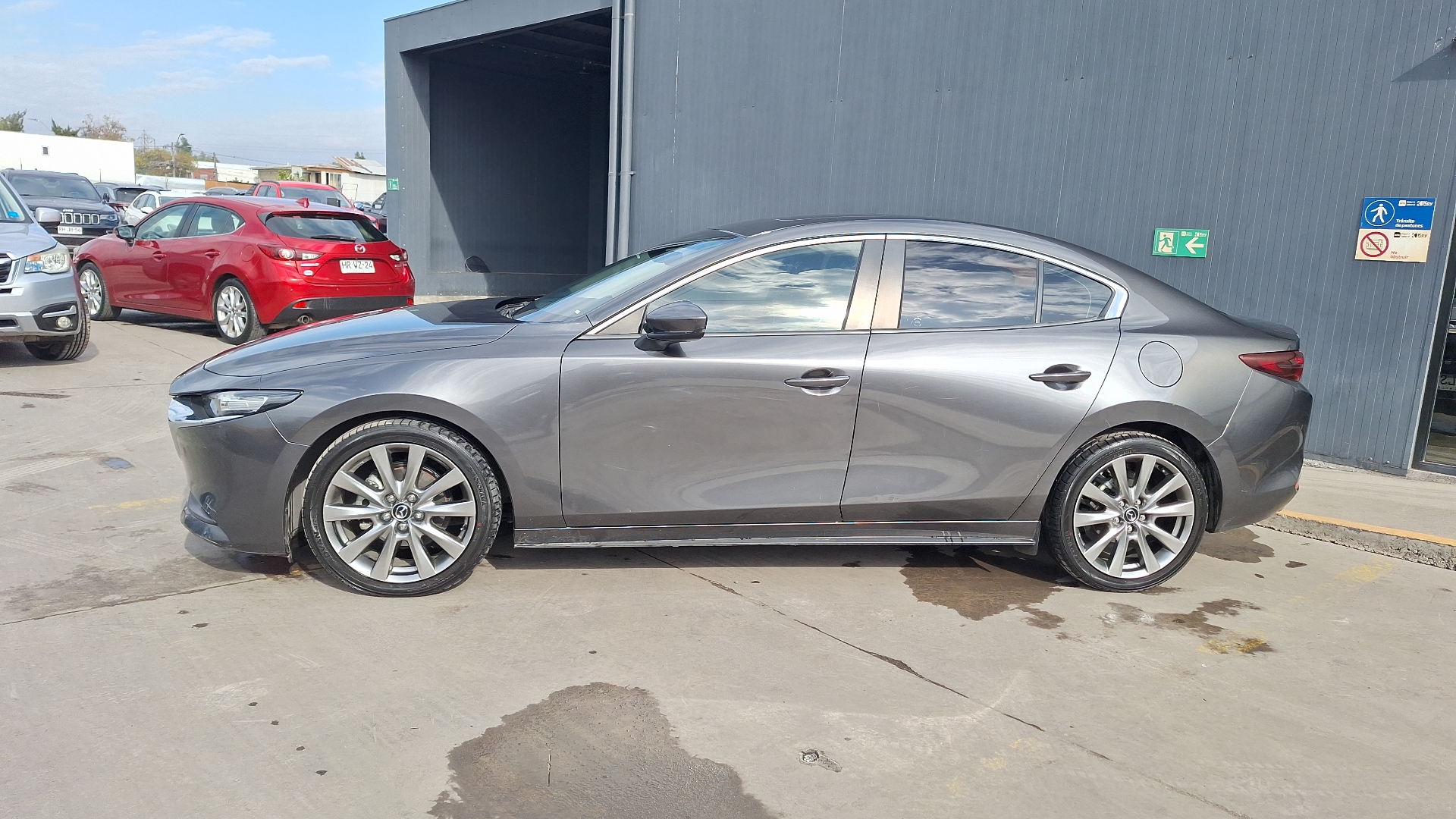 Mazda 3 — foto 2 de 16