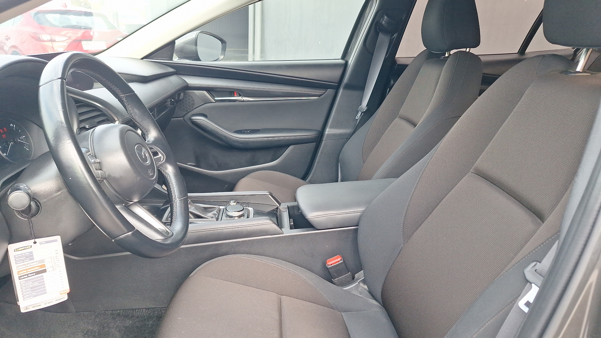 Mazda 3 — foto 15 de 16