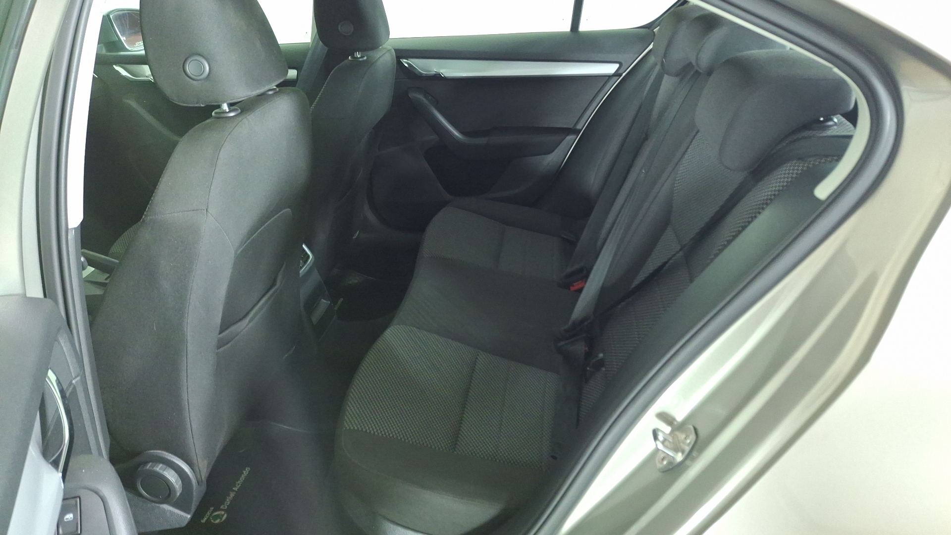 Škoda Octavia — foto 13 de 15