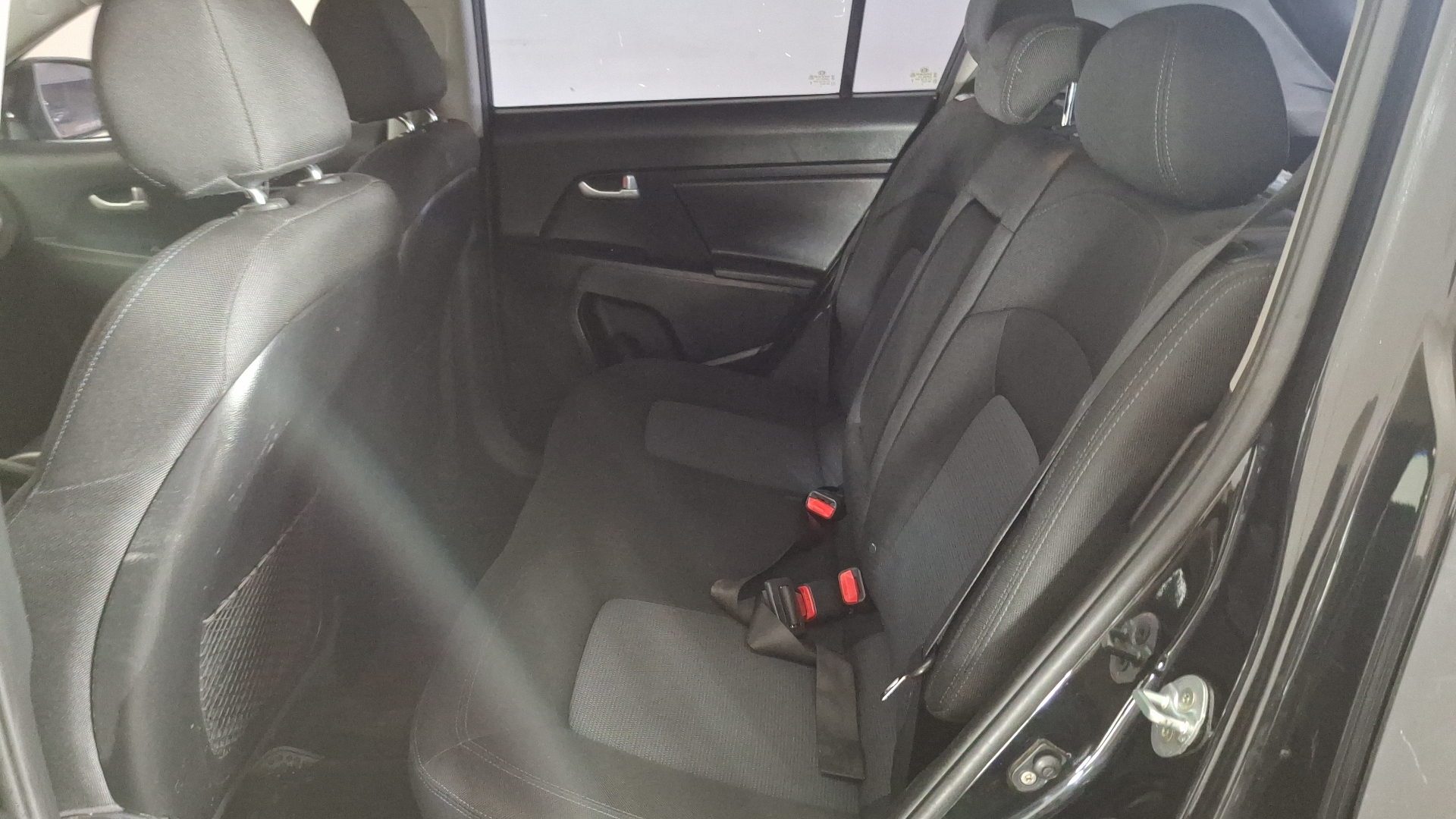 KIA Sportage — foto 13 de 15