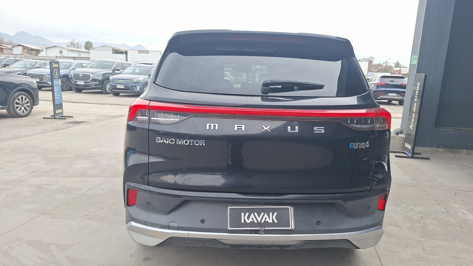 Maxus Euniq 6 — foto 3 de 16