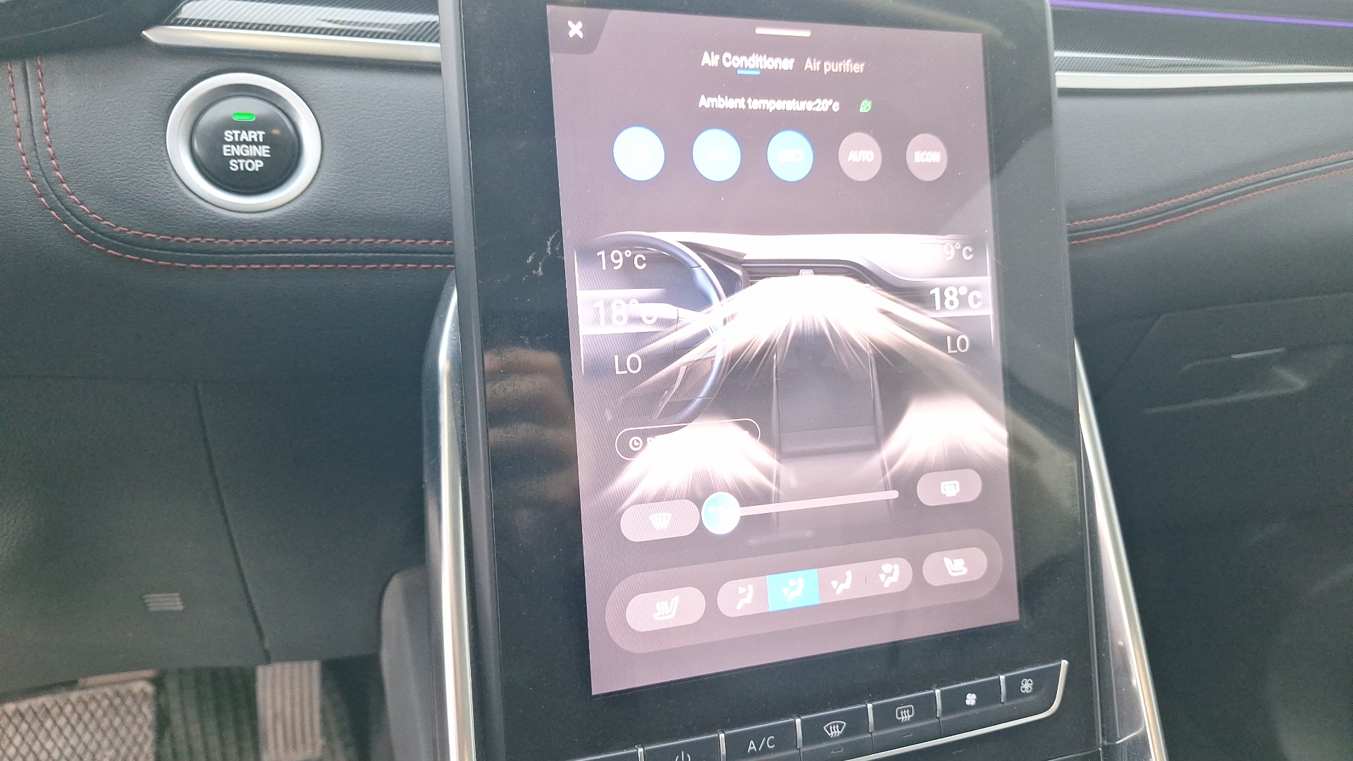 Maxus Euniq 6 — foto 16 de 16