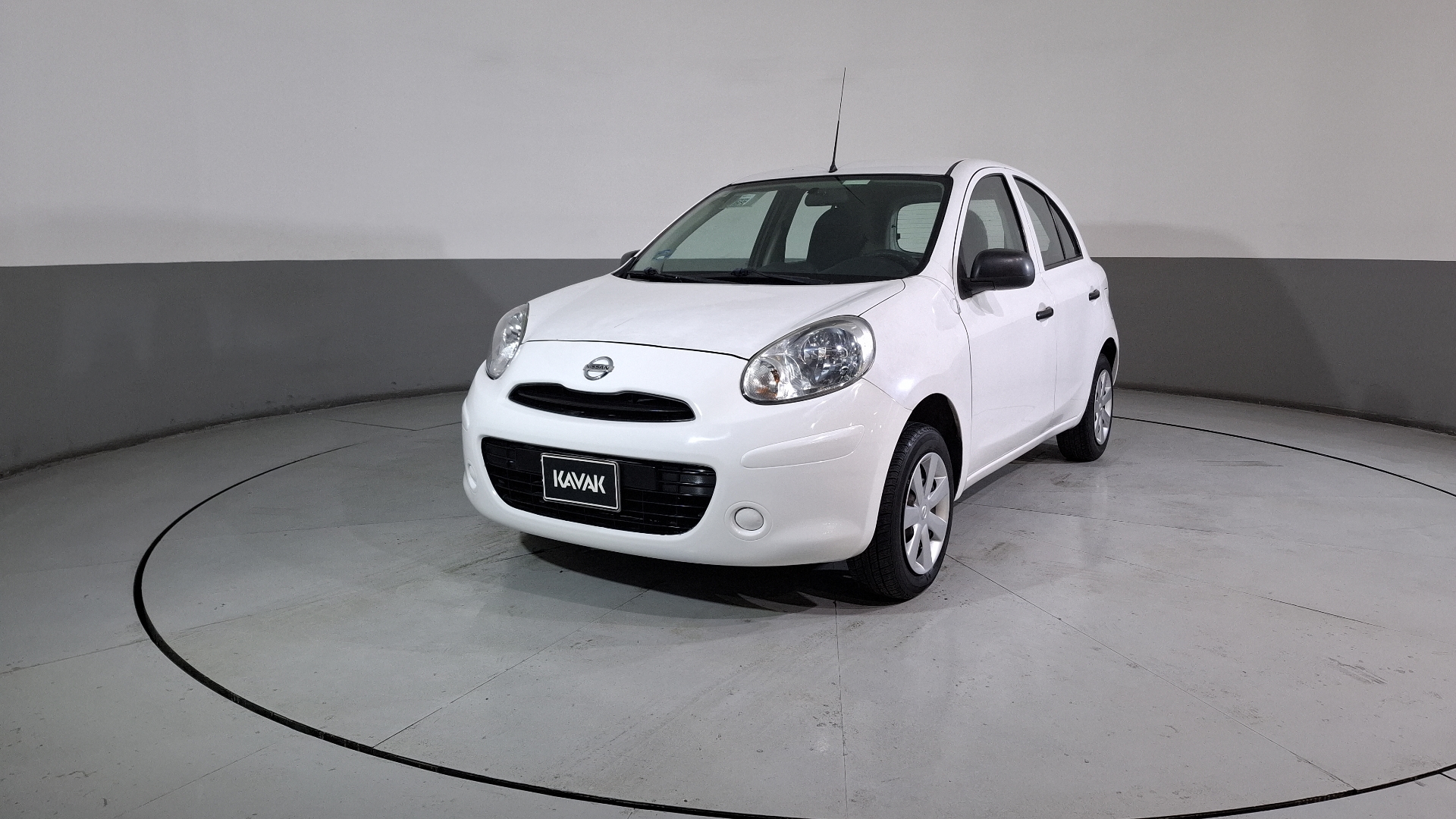 Nissan March 2018