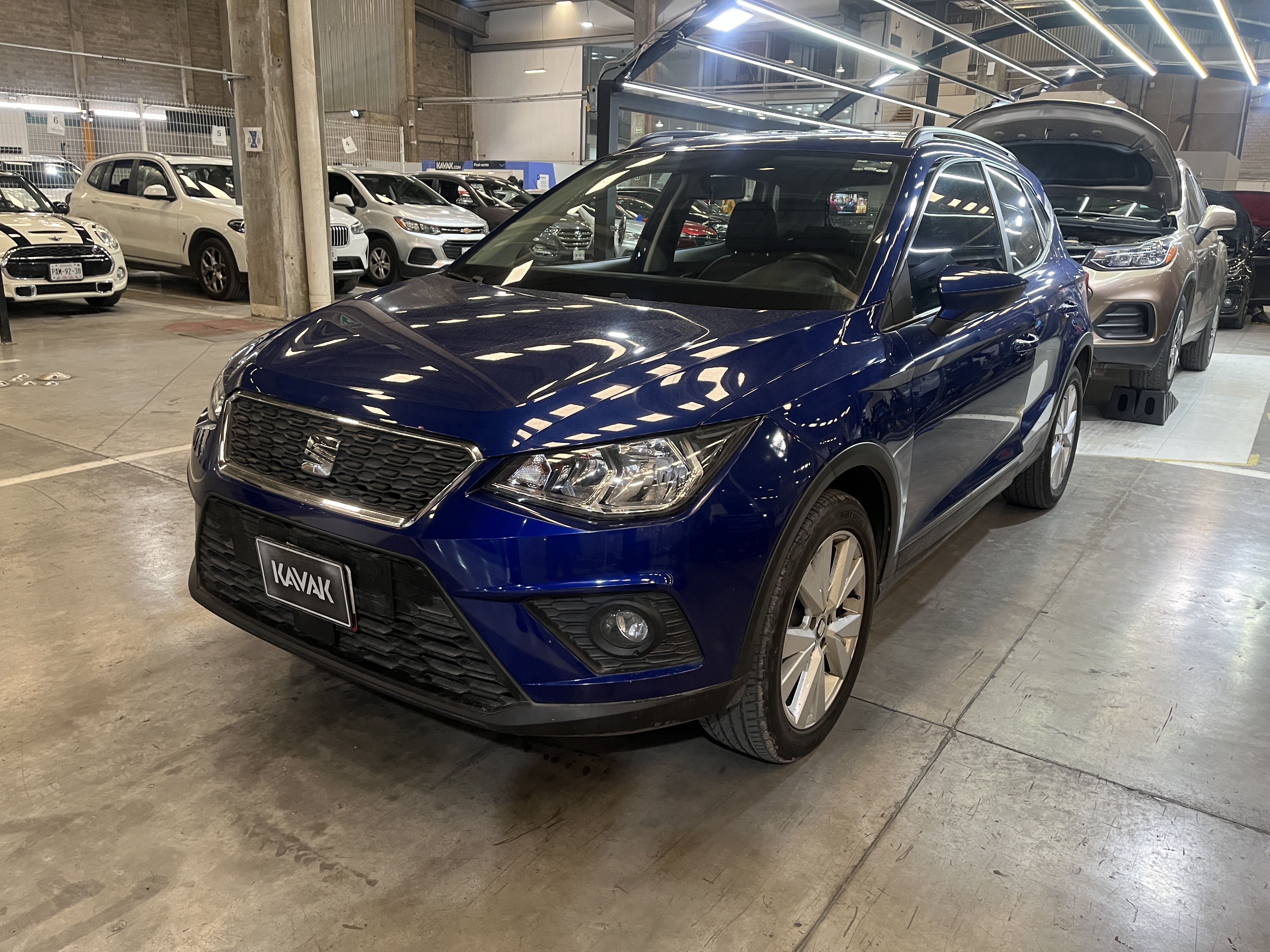 Style Auto Autos Seat Arona 1.6 STYLE AUTO Suv 2019 usados | KAVAK México