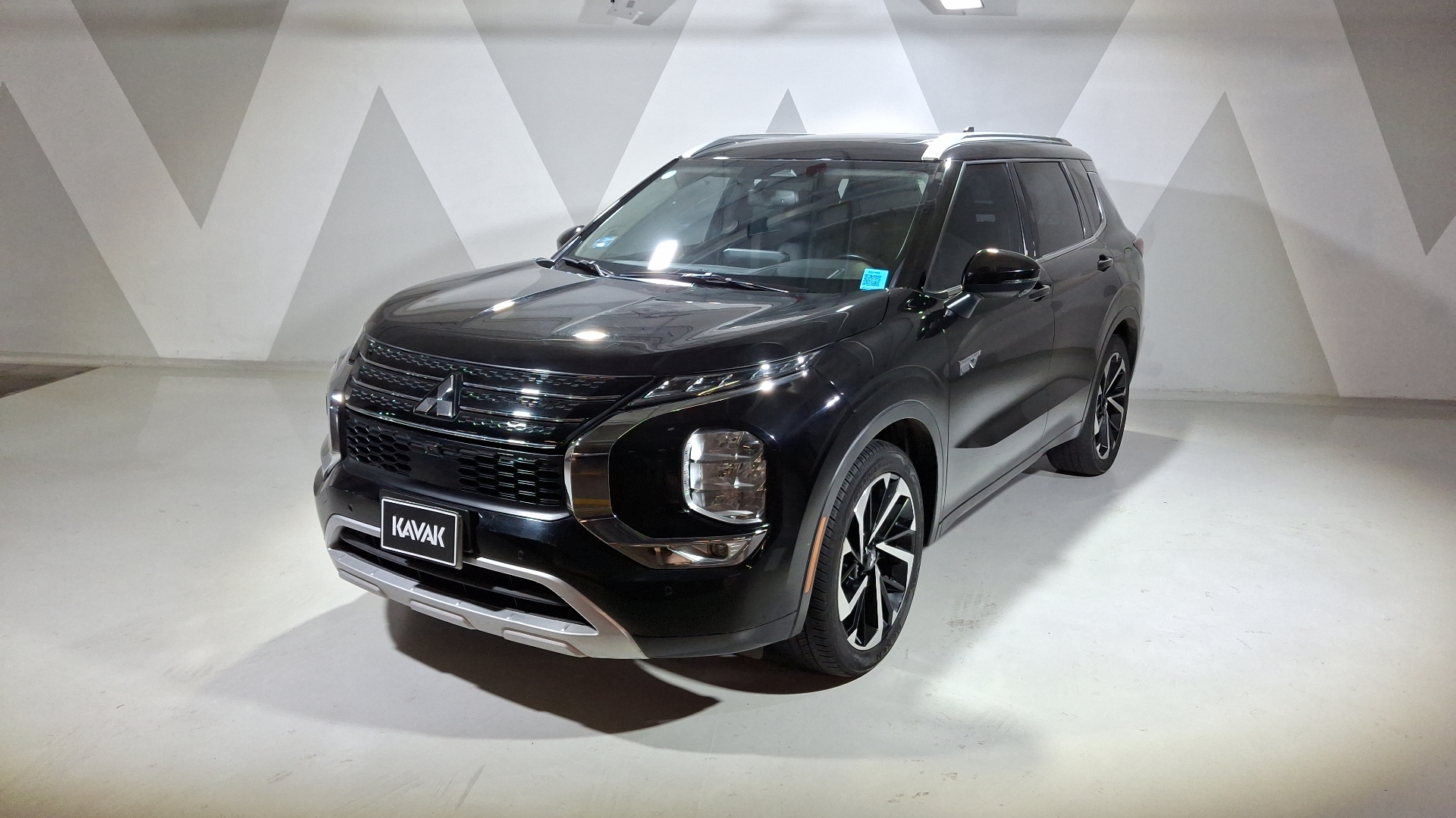 Mitsubishi Outlander 2023