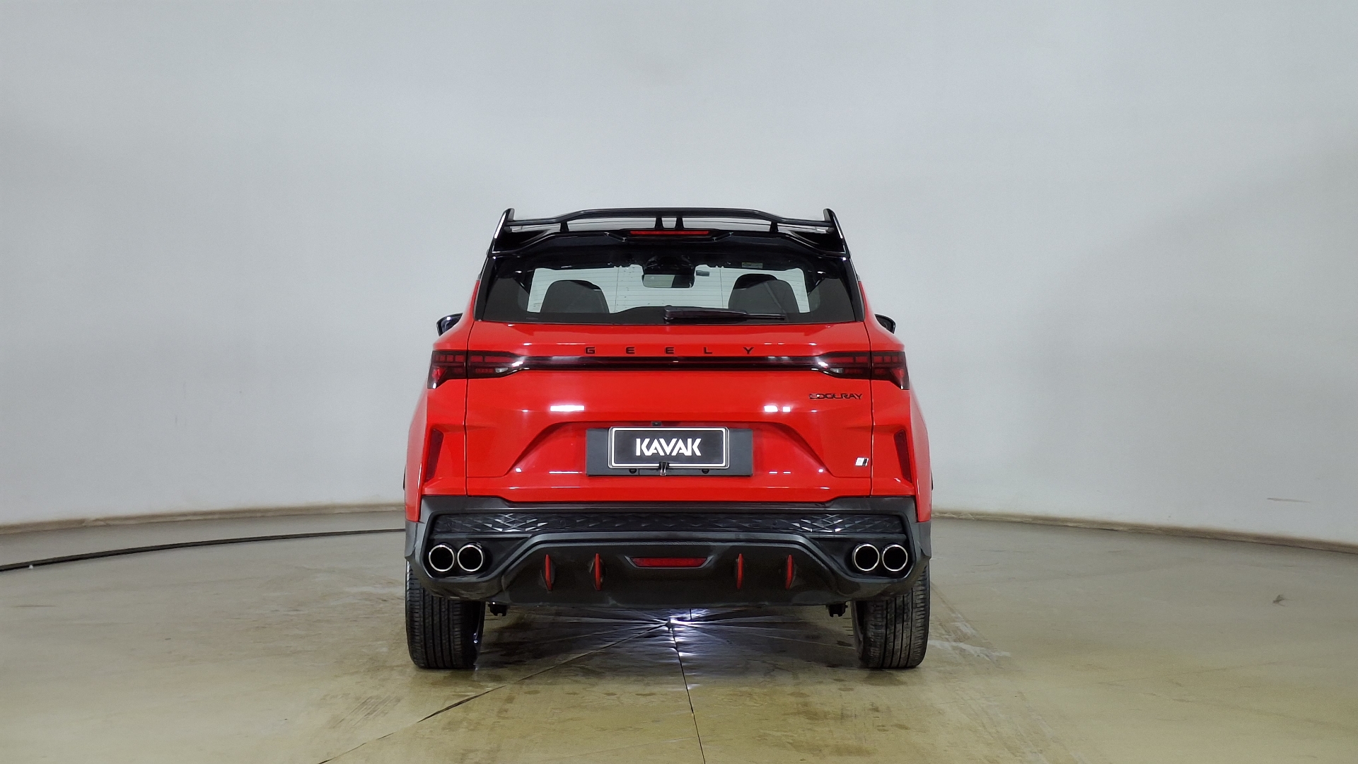 Geely Coolray — foto 5 de 17