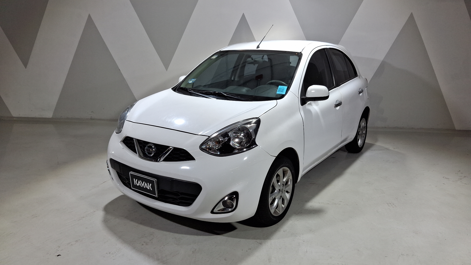 Nissan March 2018