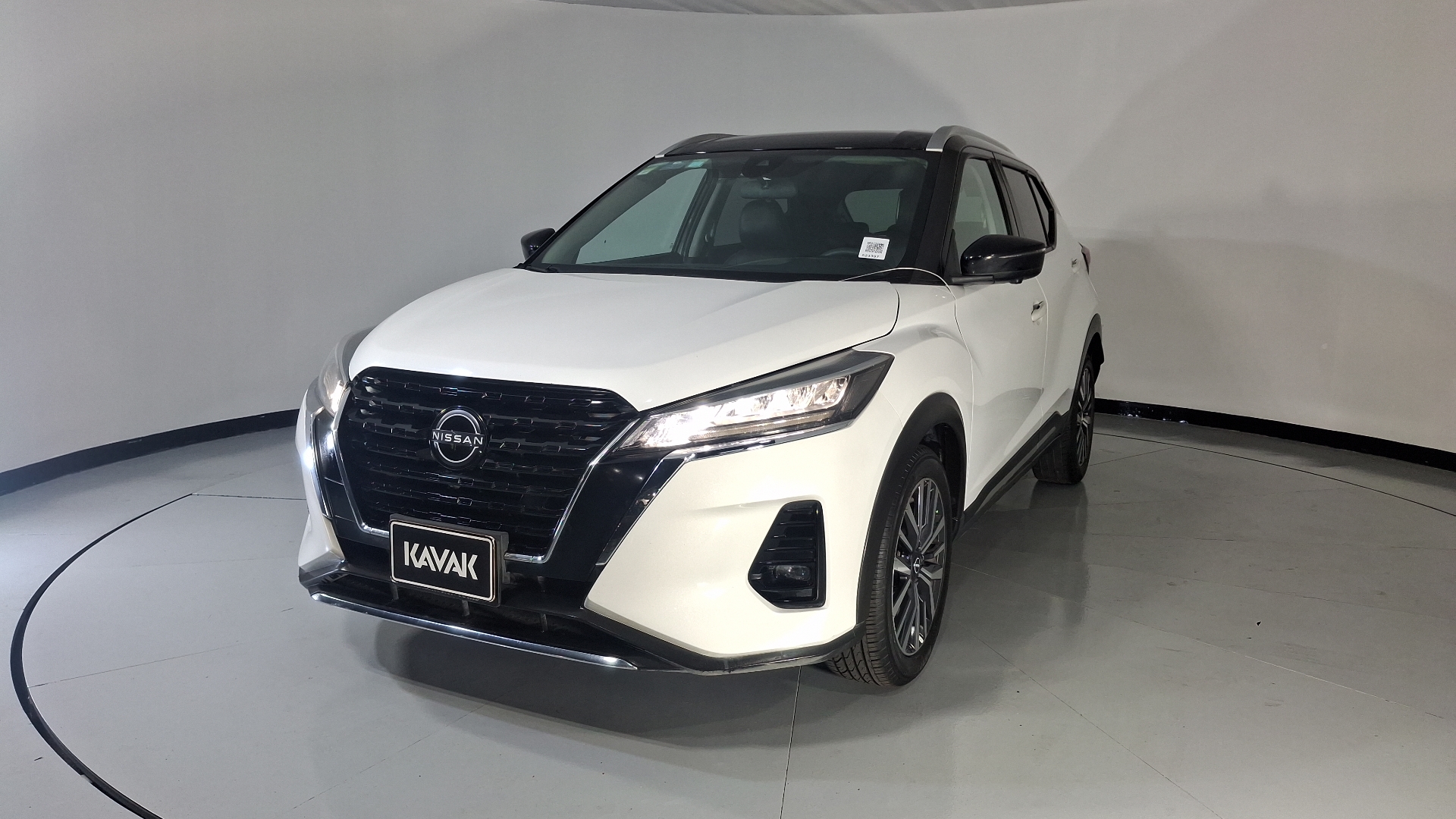Nissan Kicks 1.6 PLATINUM LTS XTRONIC Suv 2022