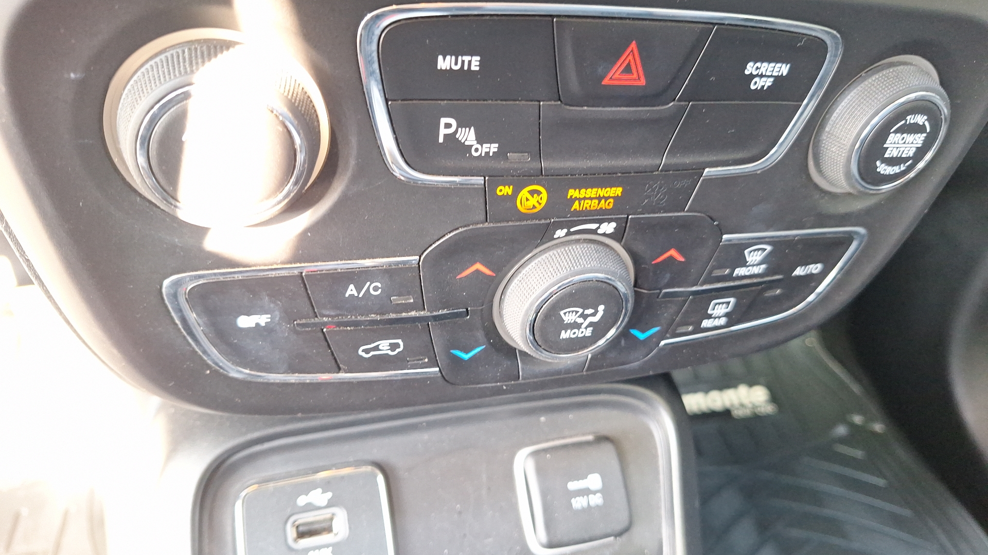 Jeep Compass — foto 15 de 15