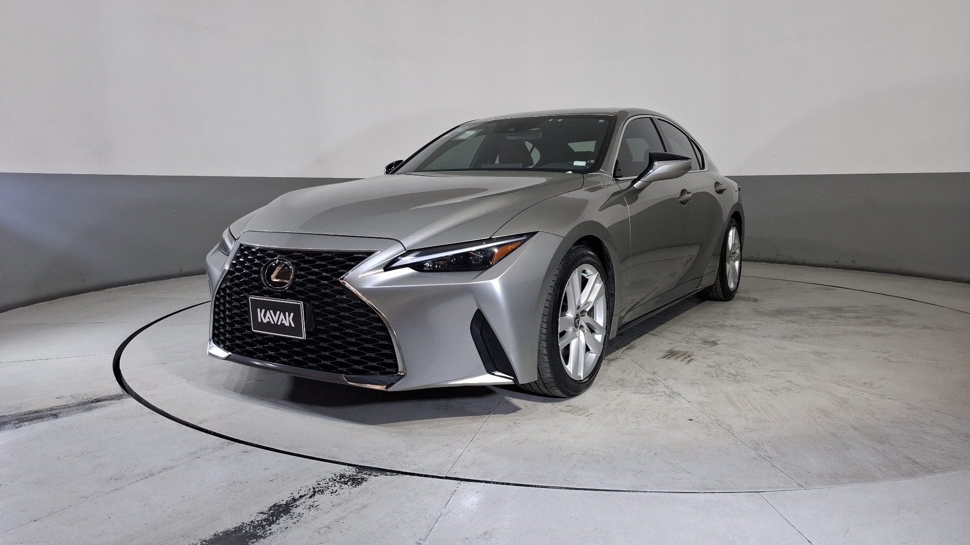 Lexus IS 2023