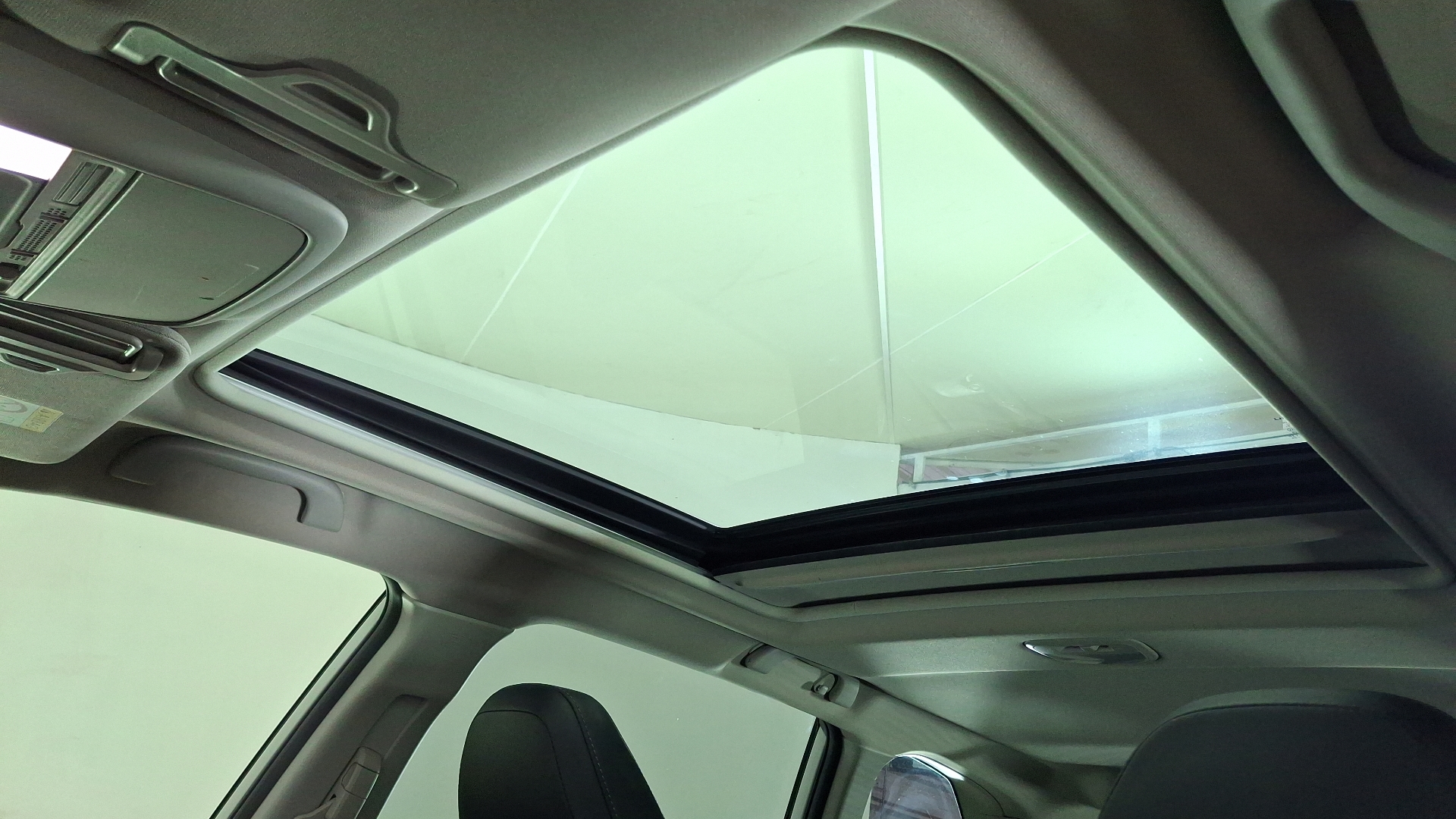 Subaru Forester — foto 13 de 17