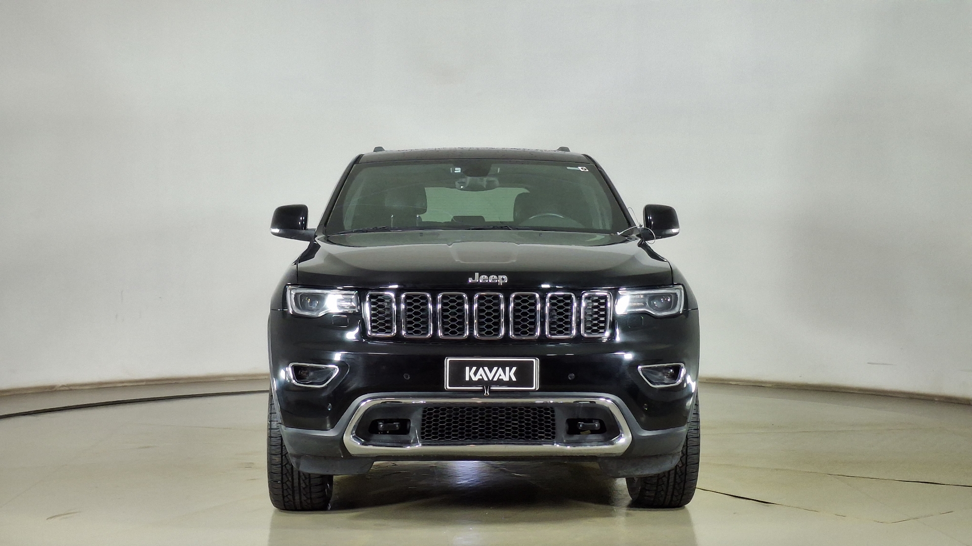 Jeep Grand Cherokee — foto 2 de 17
