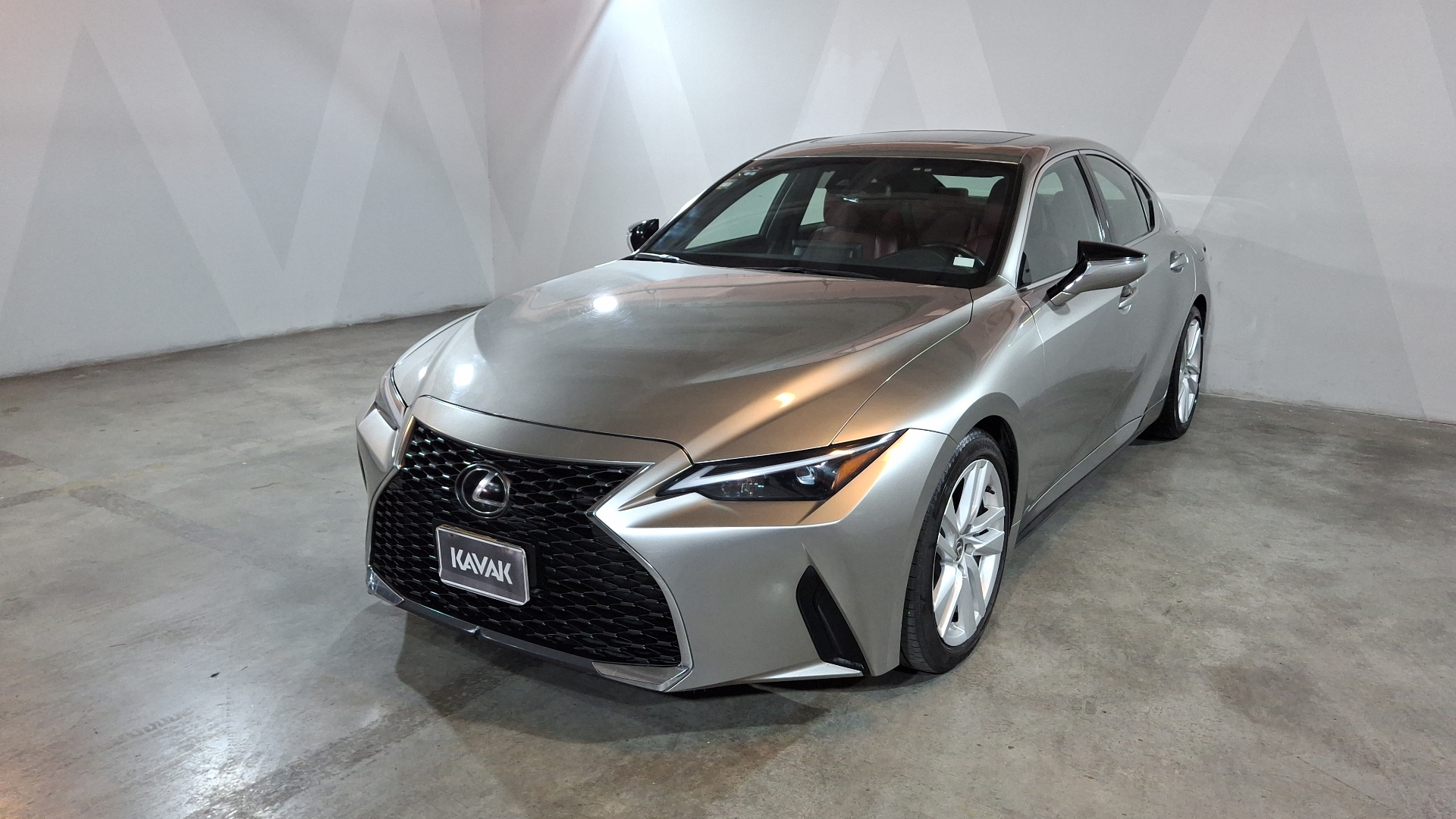 Lexus IS 2024
