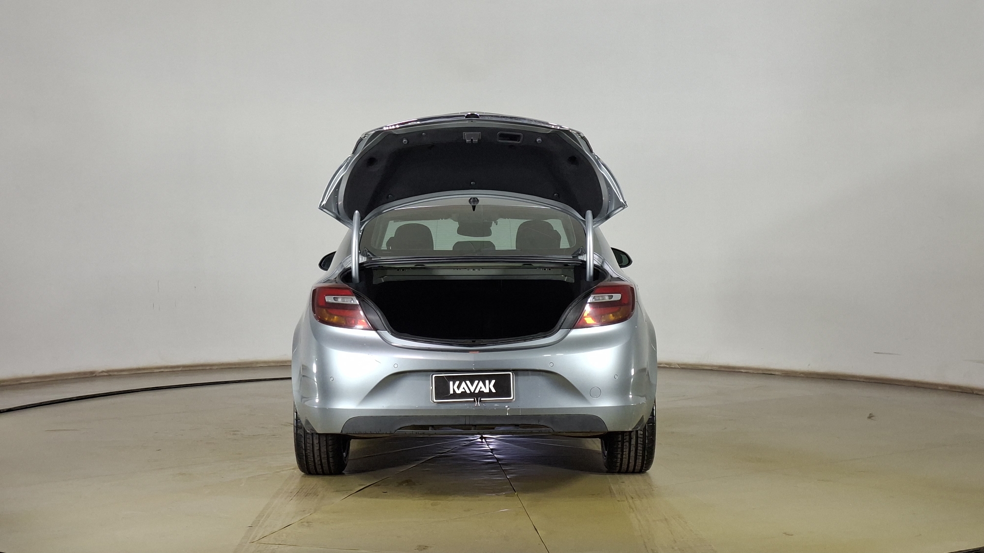 Opel Insignia — foto 6 de 16