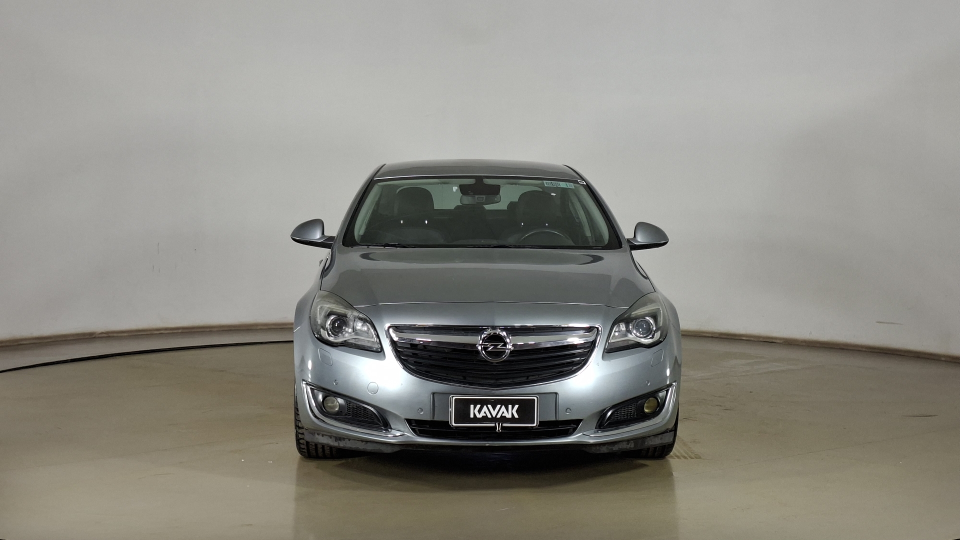 Opel Insignia — foto 2 de 16