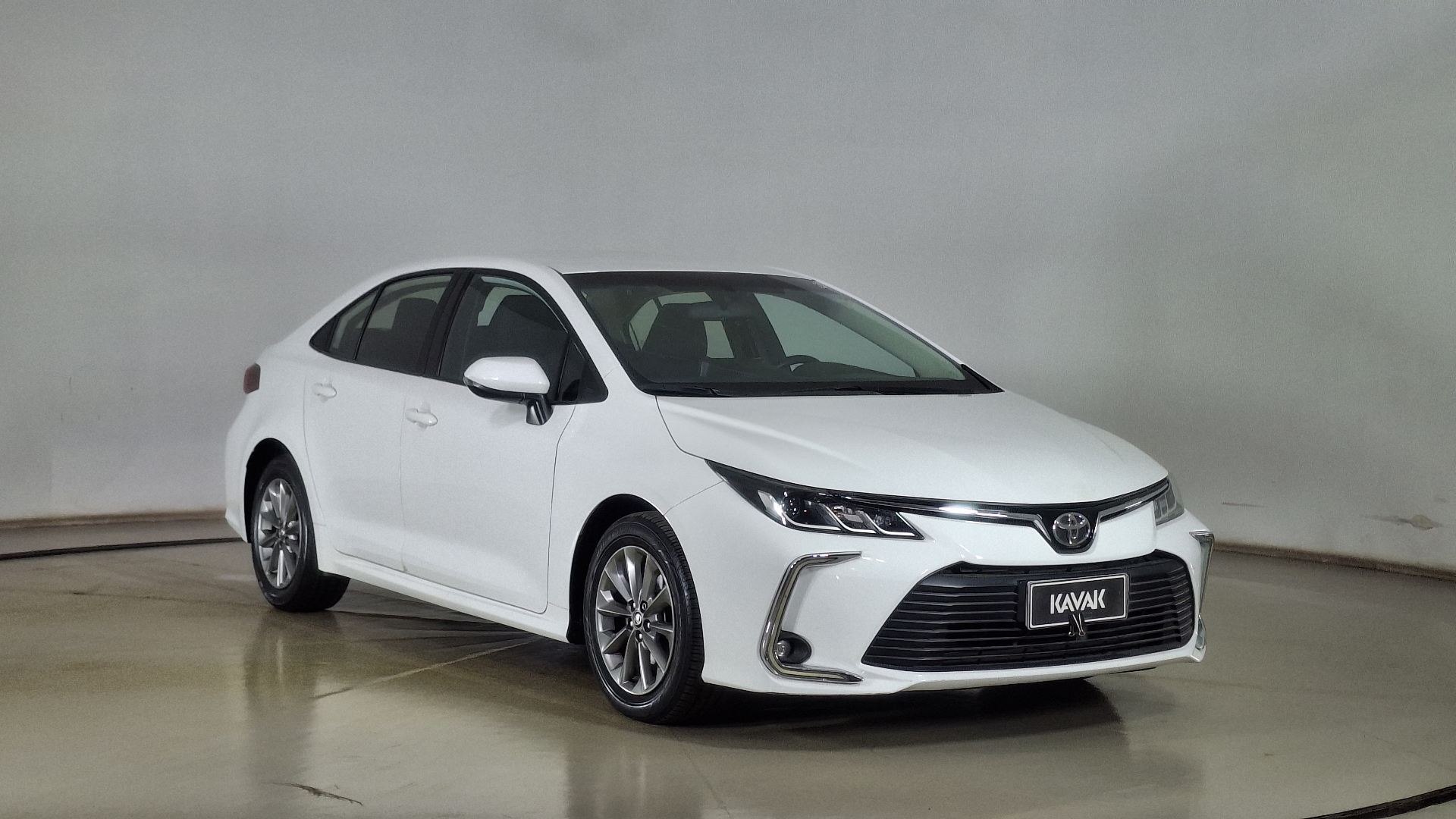 Toyota Corolla — foto 3 de 16