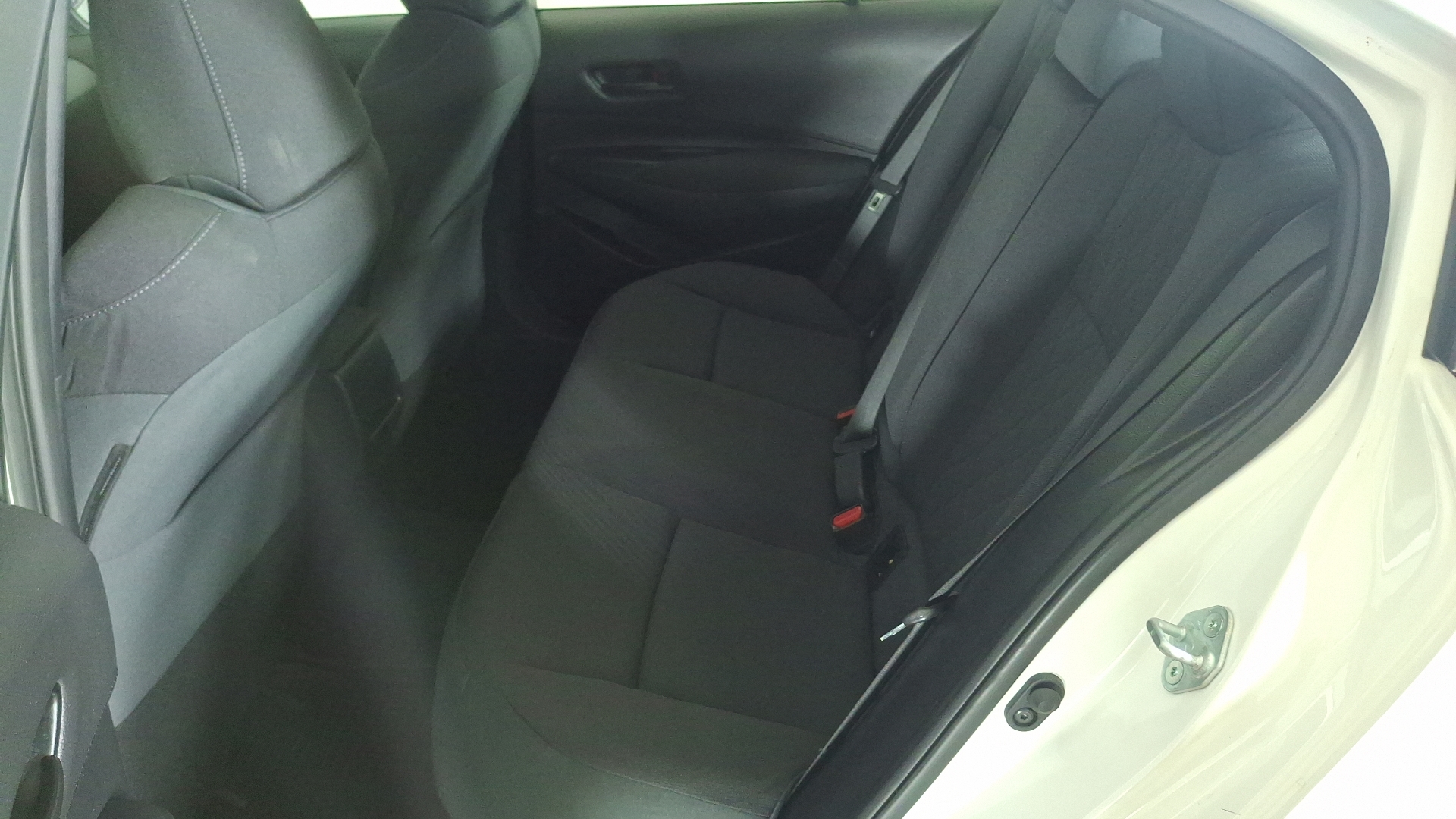 Toyota Corolla — foto 14 de 16
