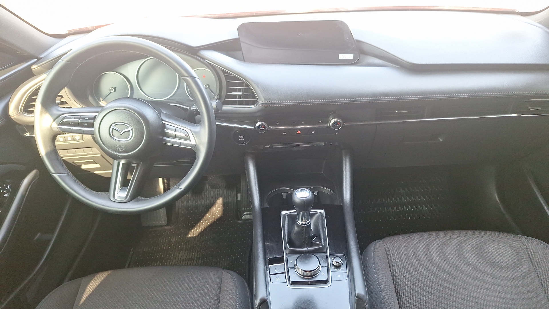 Mazda 3 — foto 6 de 15