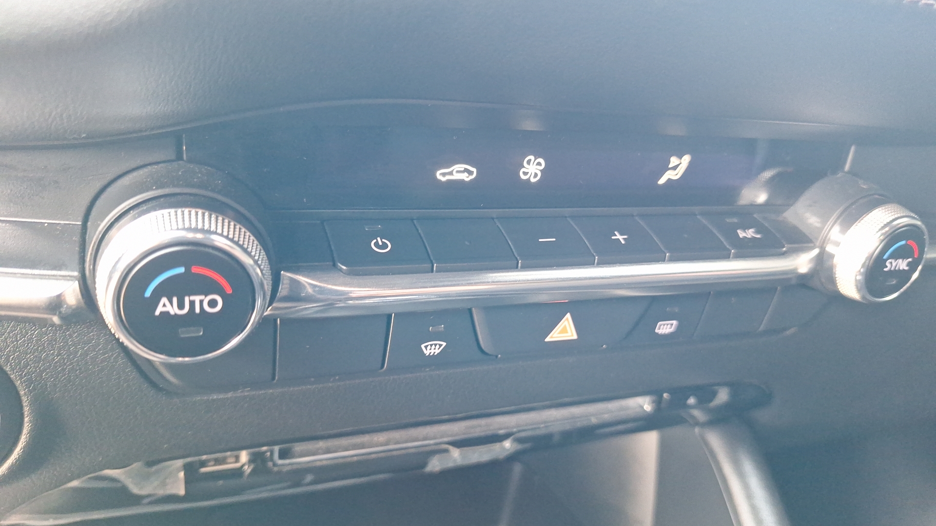 Mazda 3 — foto 15 de 15
