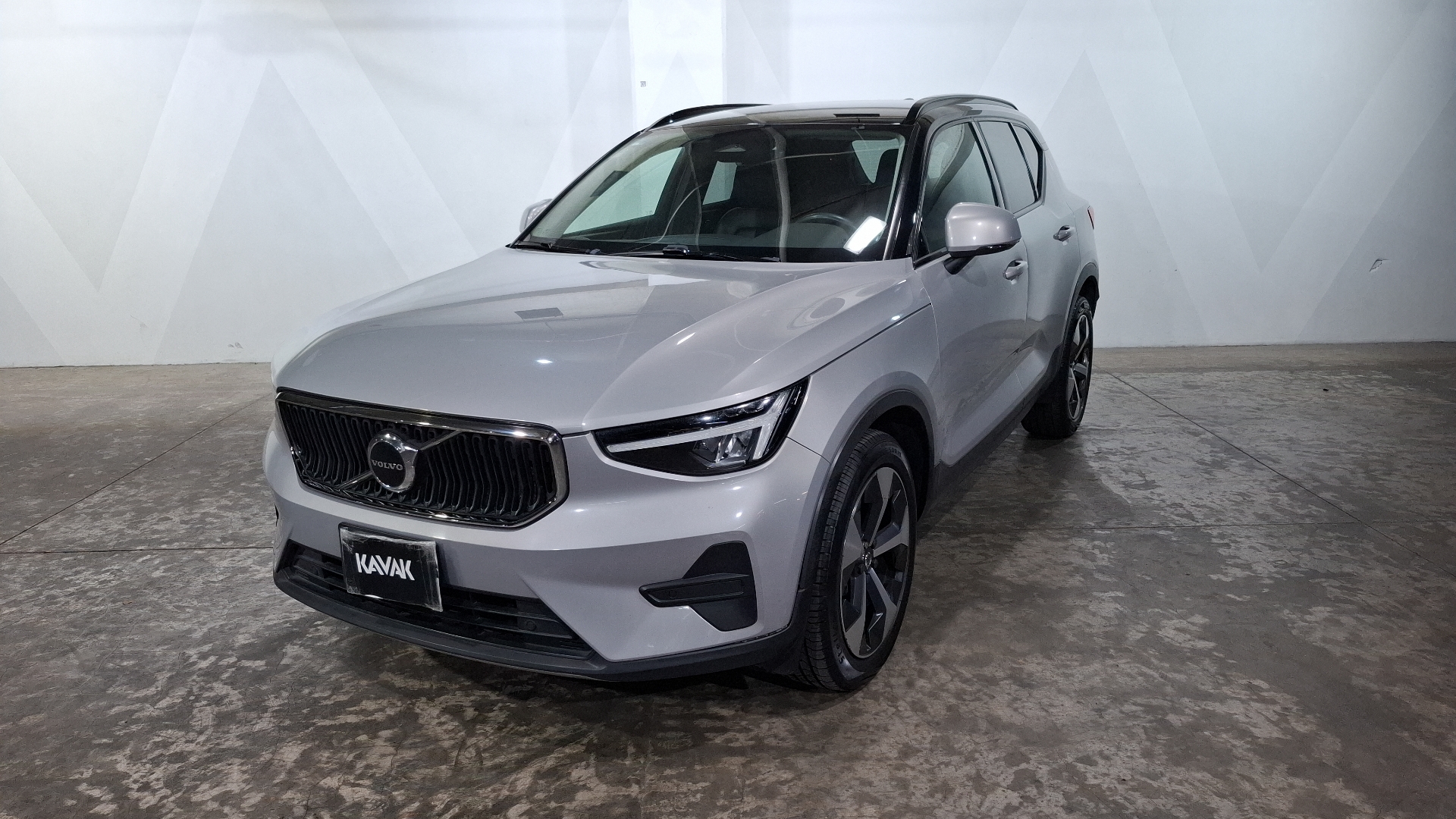 Volvo XC40 2023