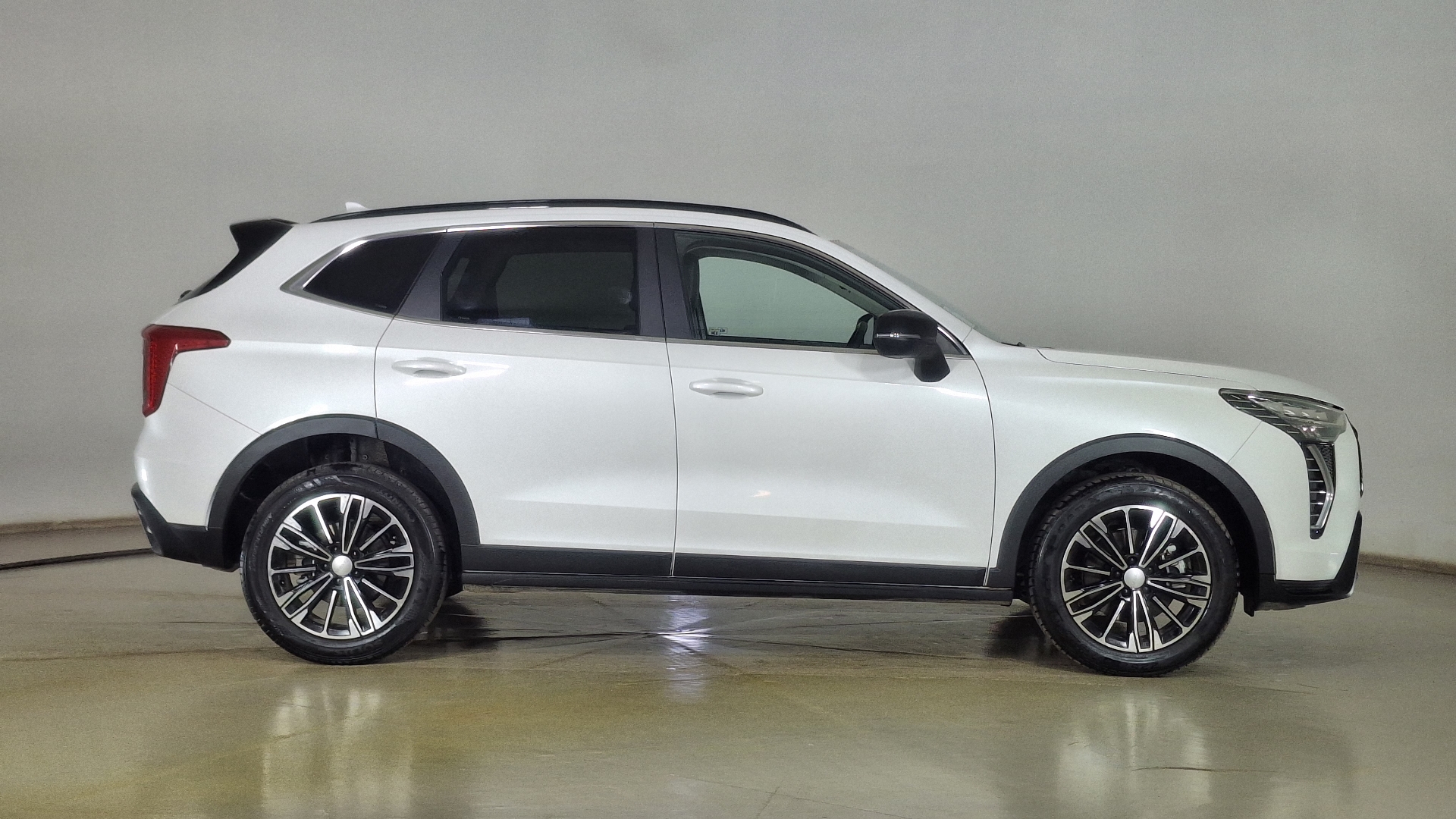 Great Wall Haval Jolion — foto 4 de 16