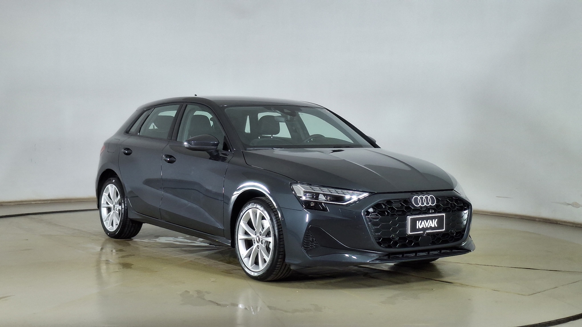 Audi A3 — foto 3 de 16
