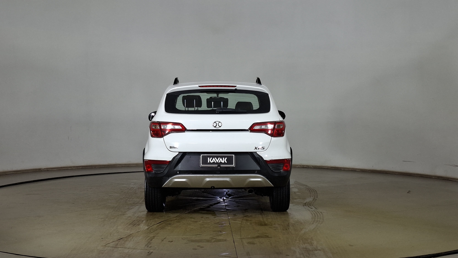 BAIC X25 — foto 5 de 16