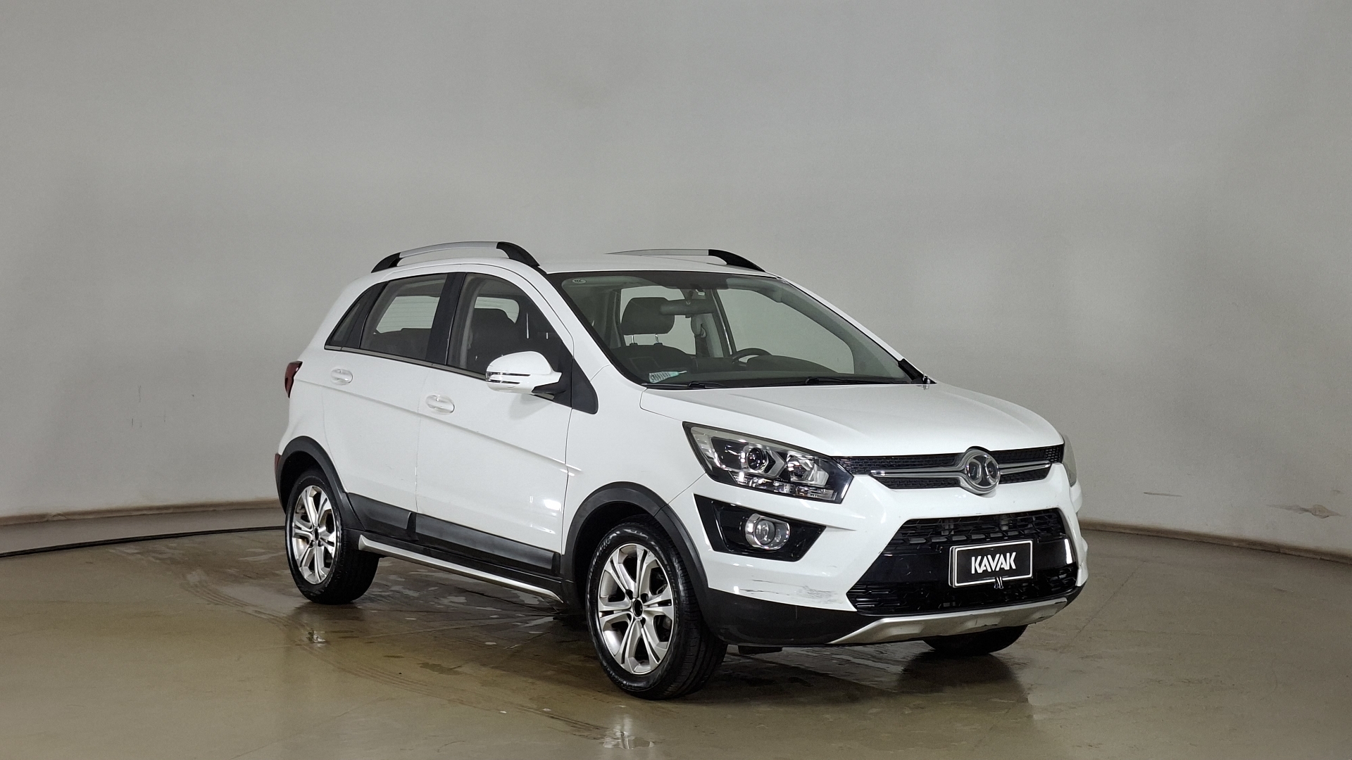 BAIC X25 — foto 3 de 16