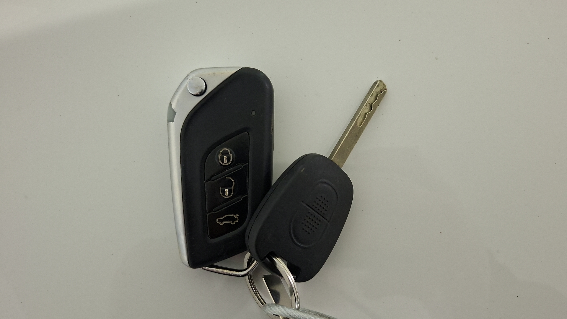 BAIC X25 — foto 16 de 16