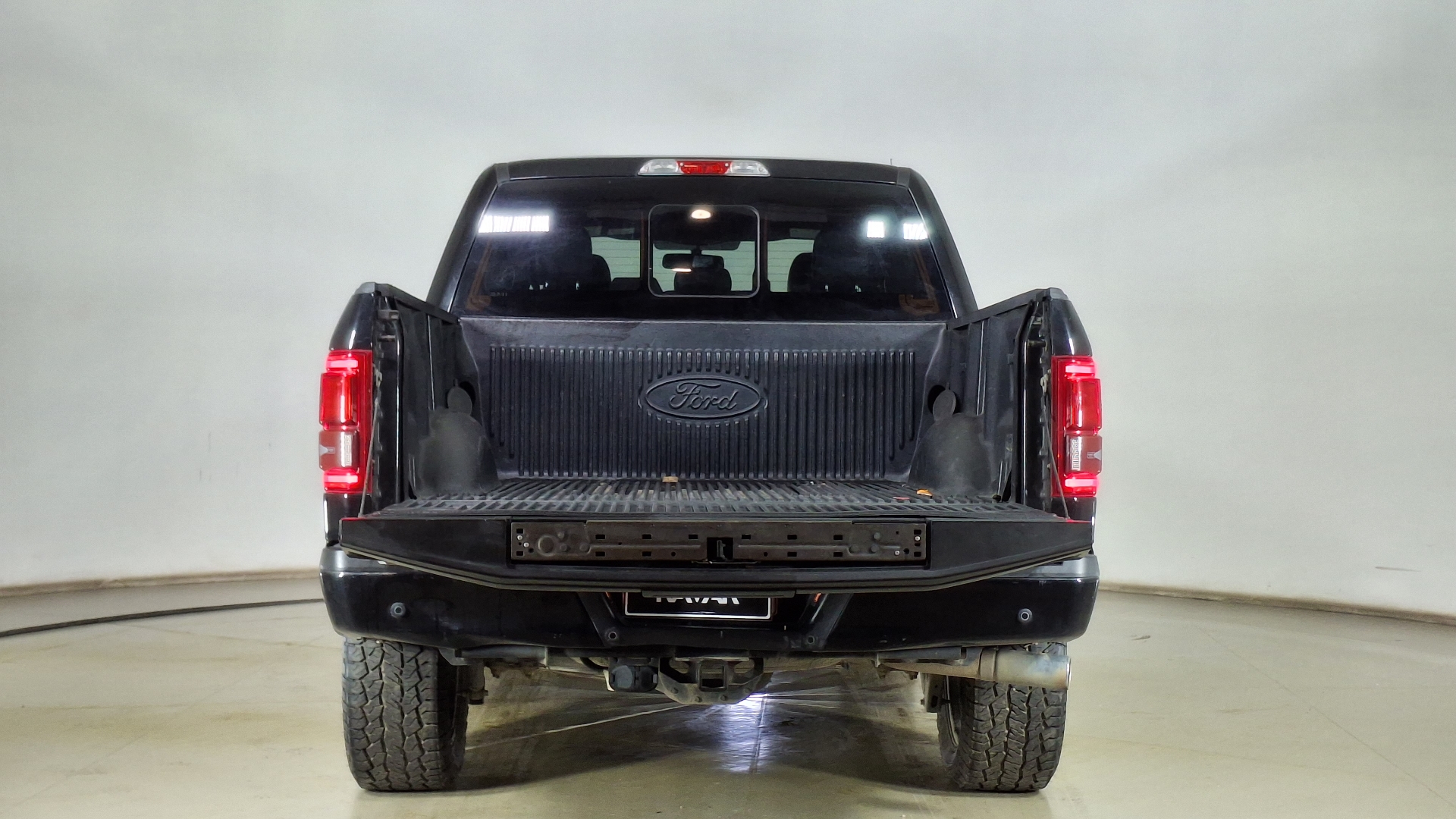 Ford F-150 — foto 6 de 16