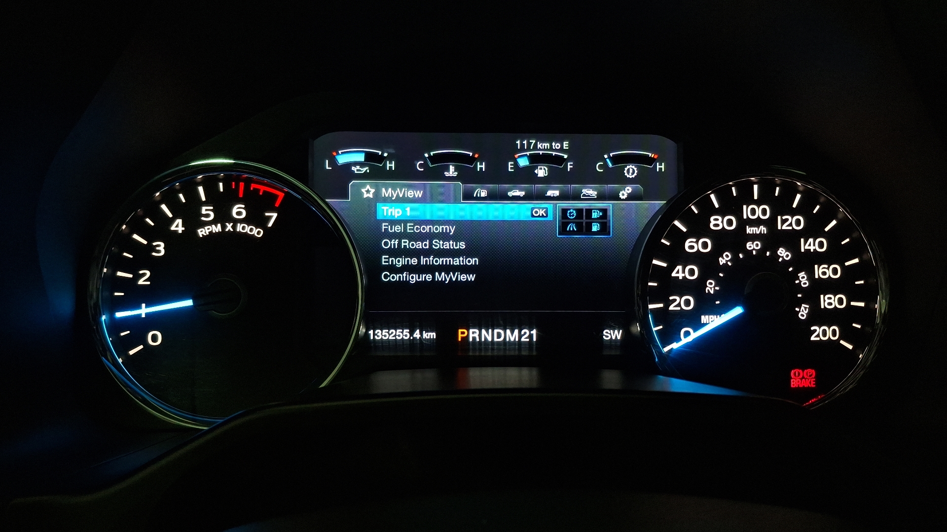 Ford F-150 — foto 9 de 16