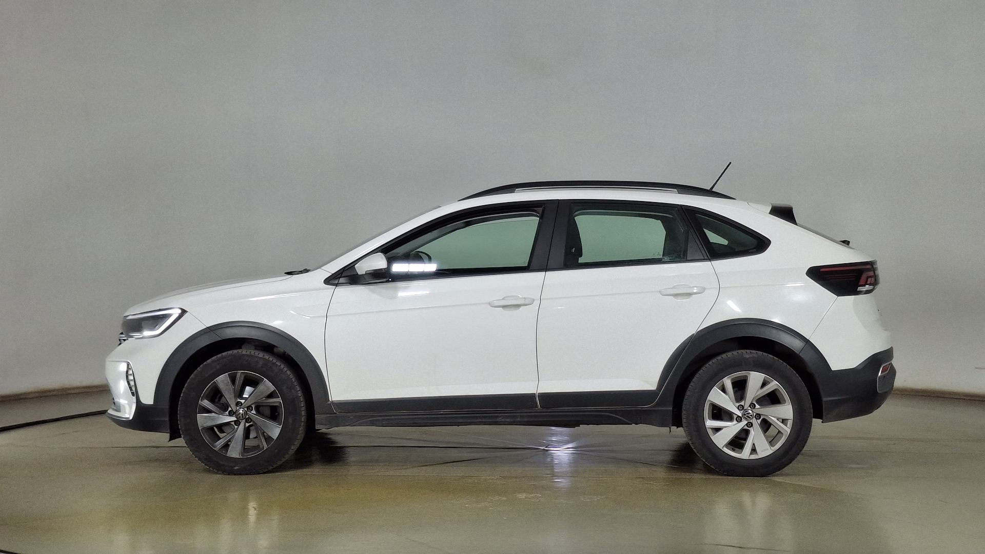 Volkswagen Nivus — foto 7 de 16