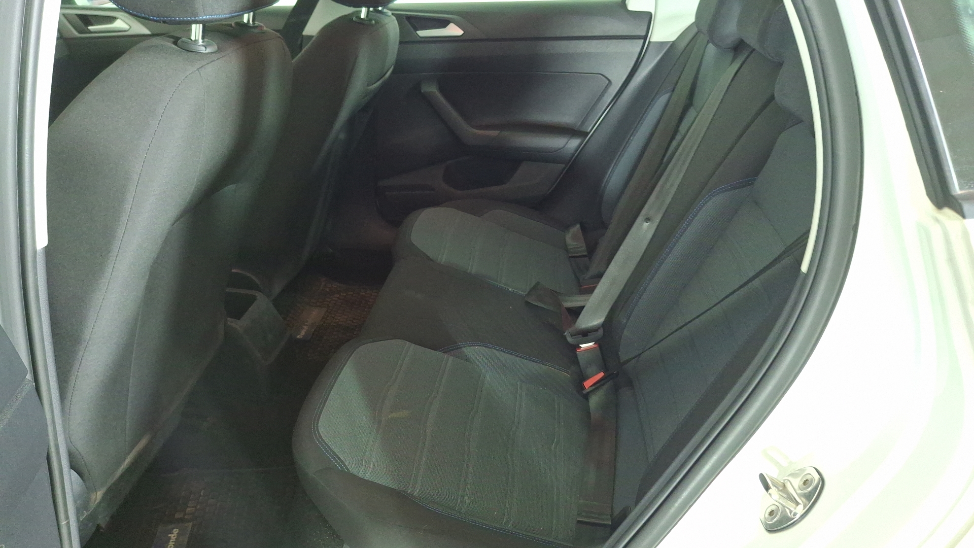 Volkswagen Nivus — foto 14 de 16