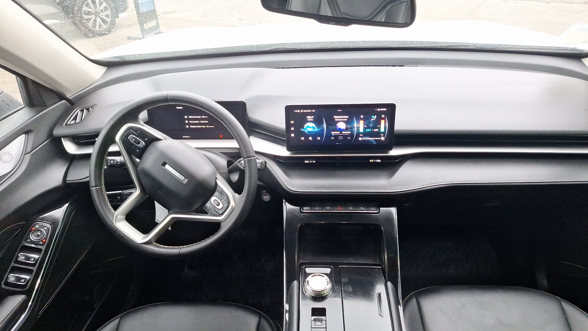 Haval H6 — foto 6 de 16