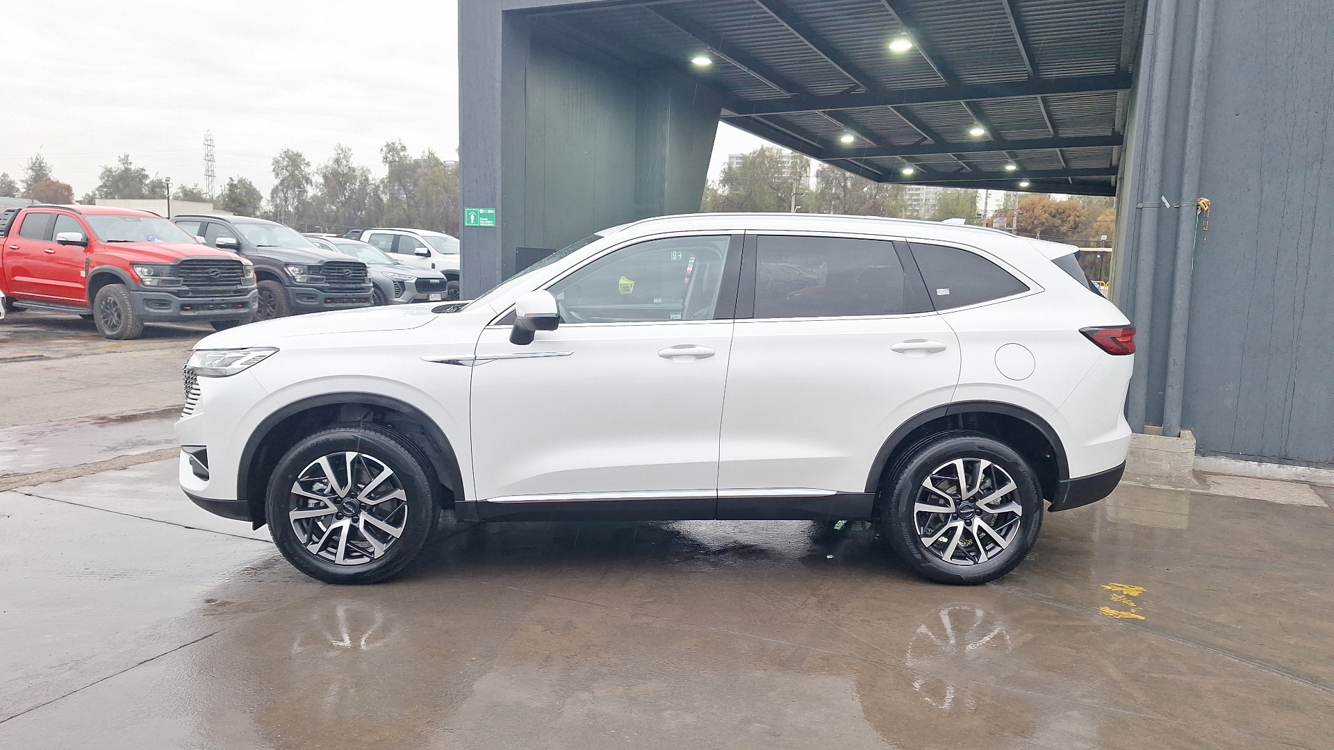 Haval H6 — foto 2 de 16