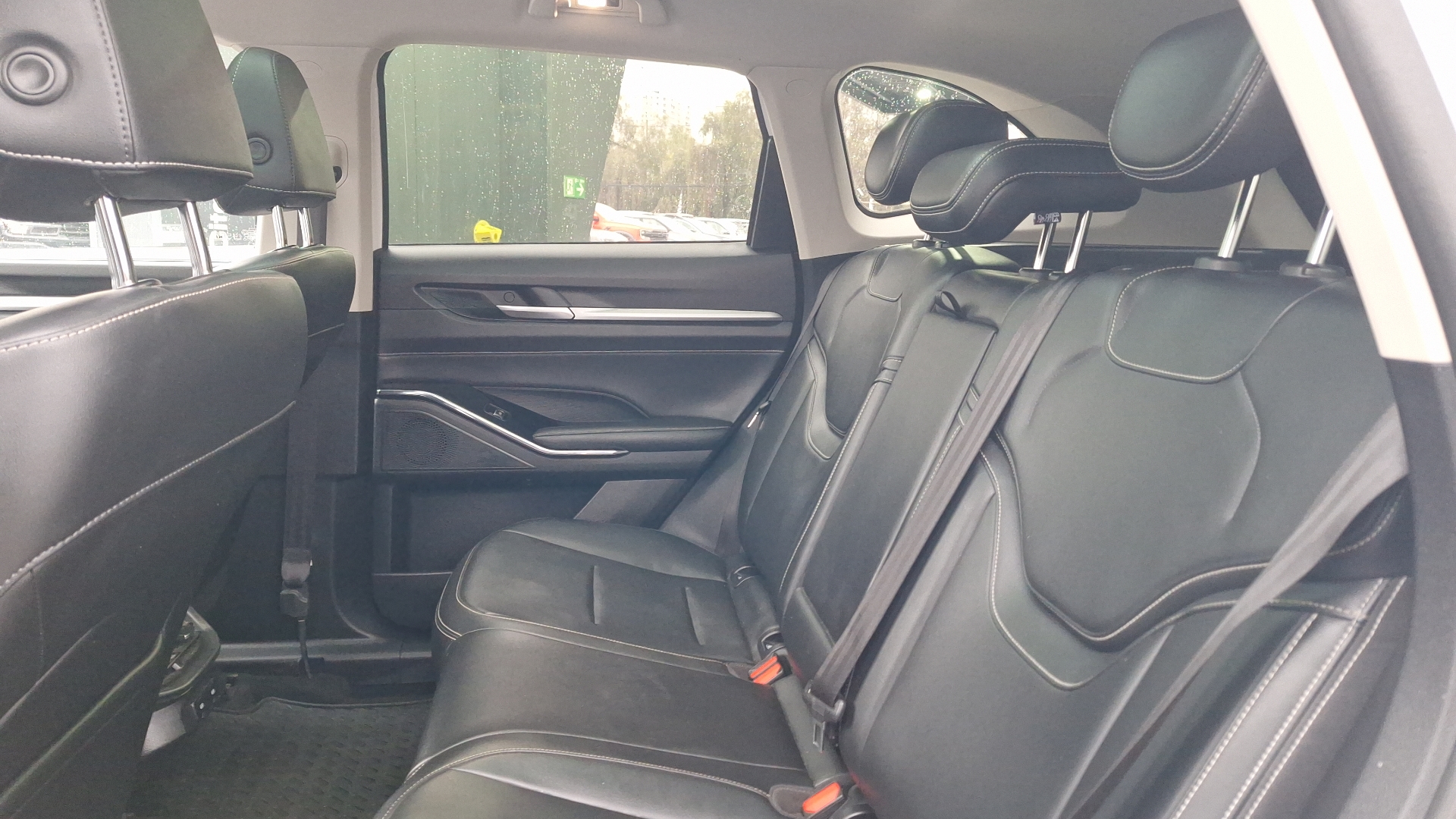 Haval H6 — foto 14 de 16