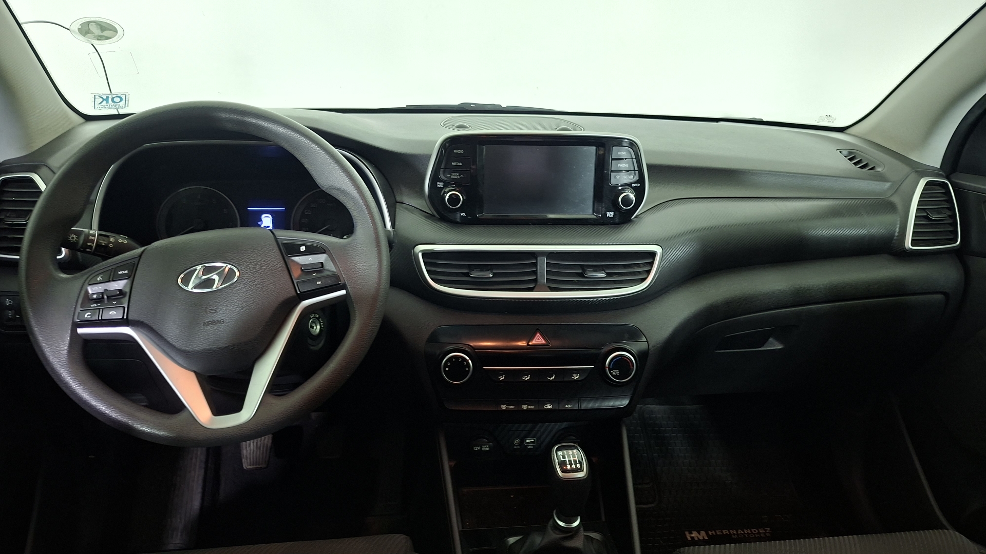 Hyundai Tucson — foto 8 de 17