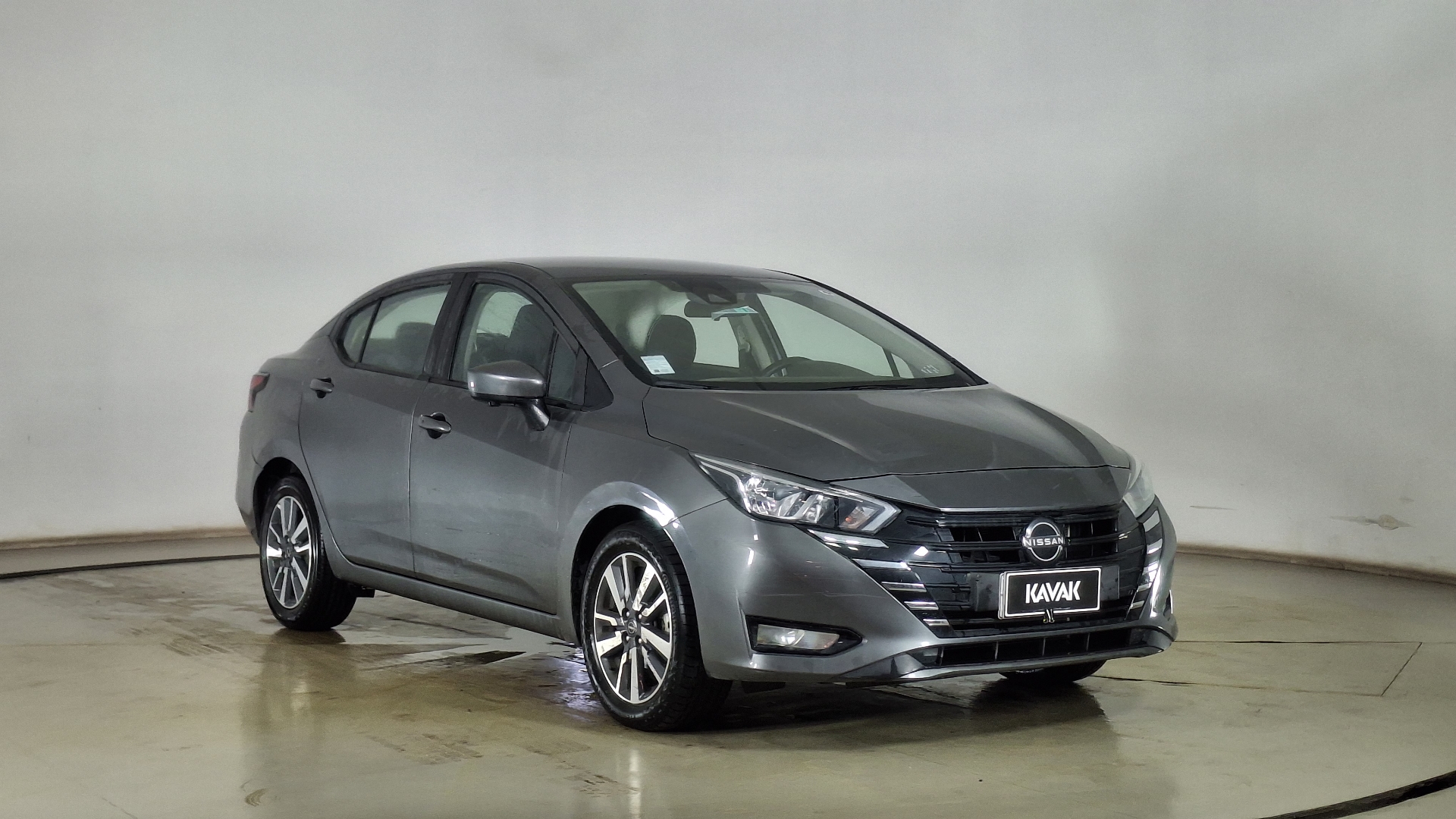 Nissan Versa — foto 3 de 16