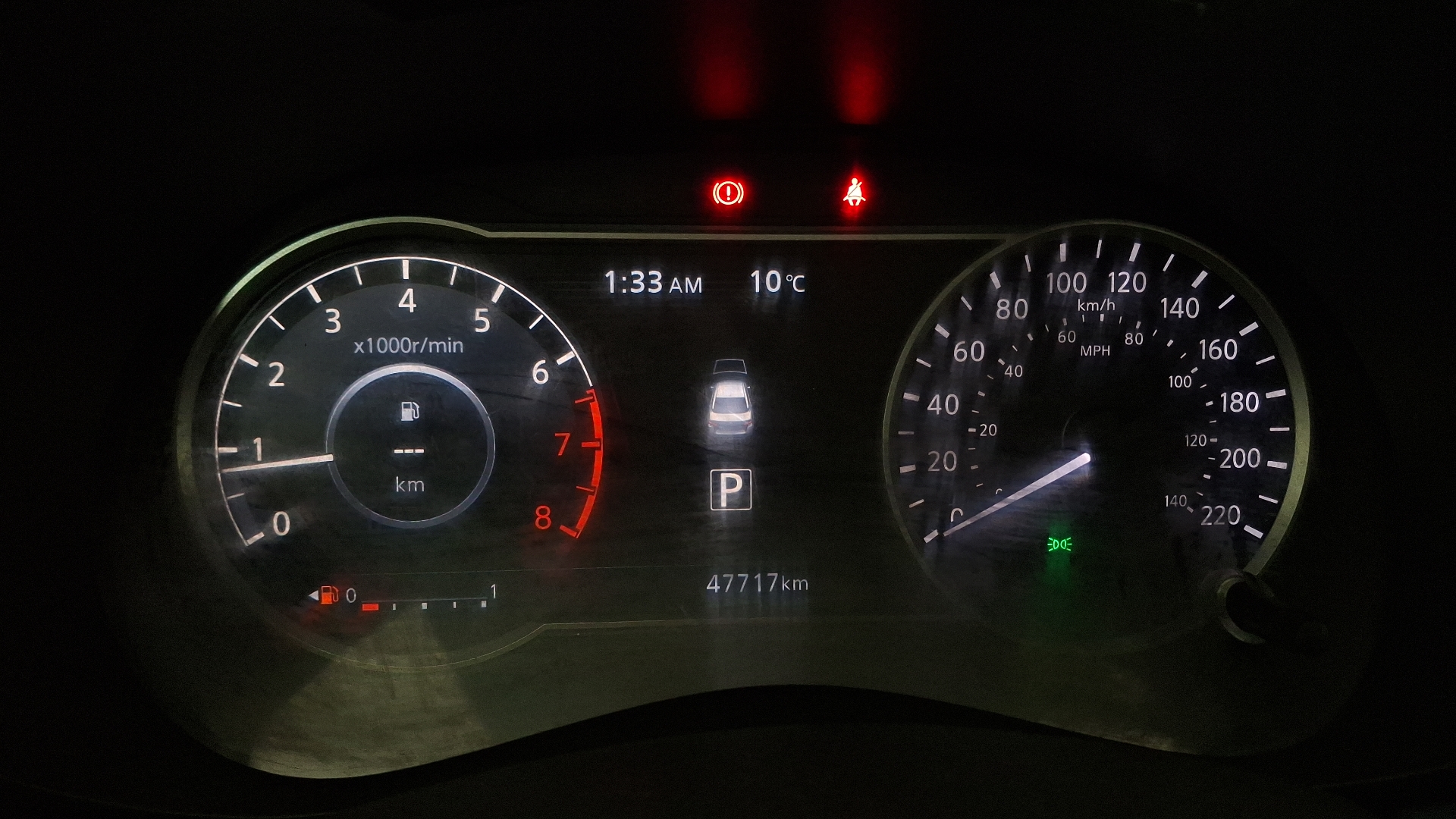 Nissan Versa — foto 9 de 16
