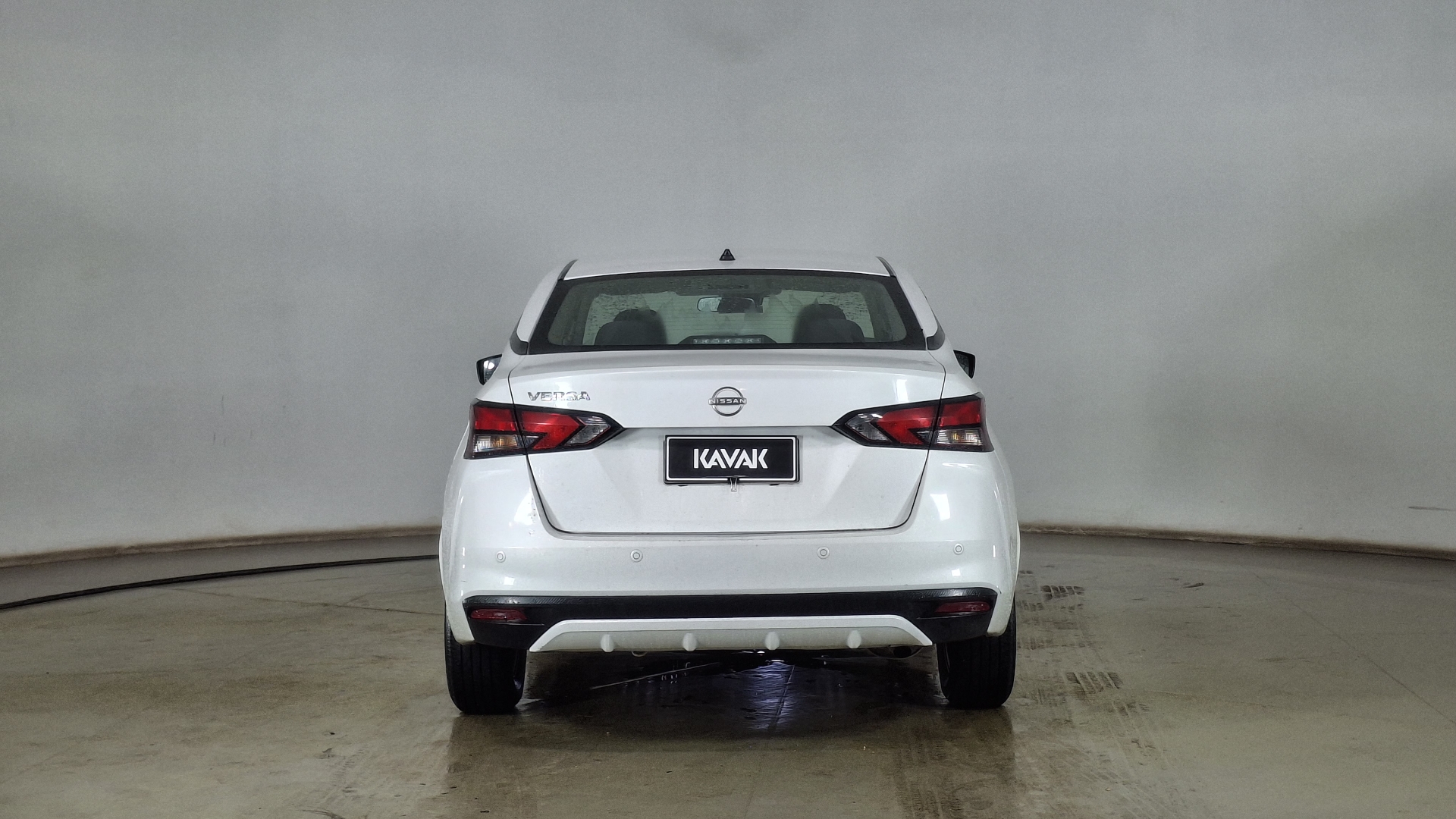 Nissan Versa — foto 5 de 15