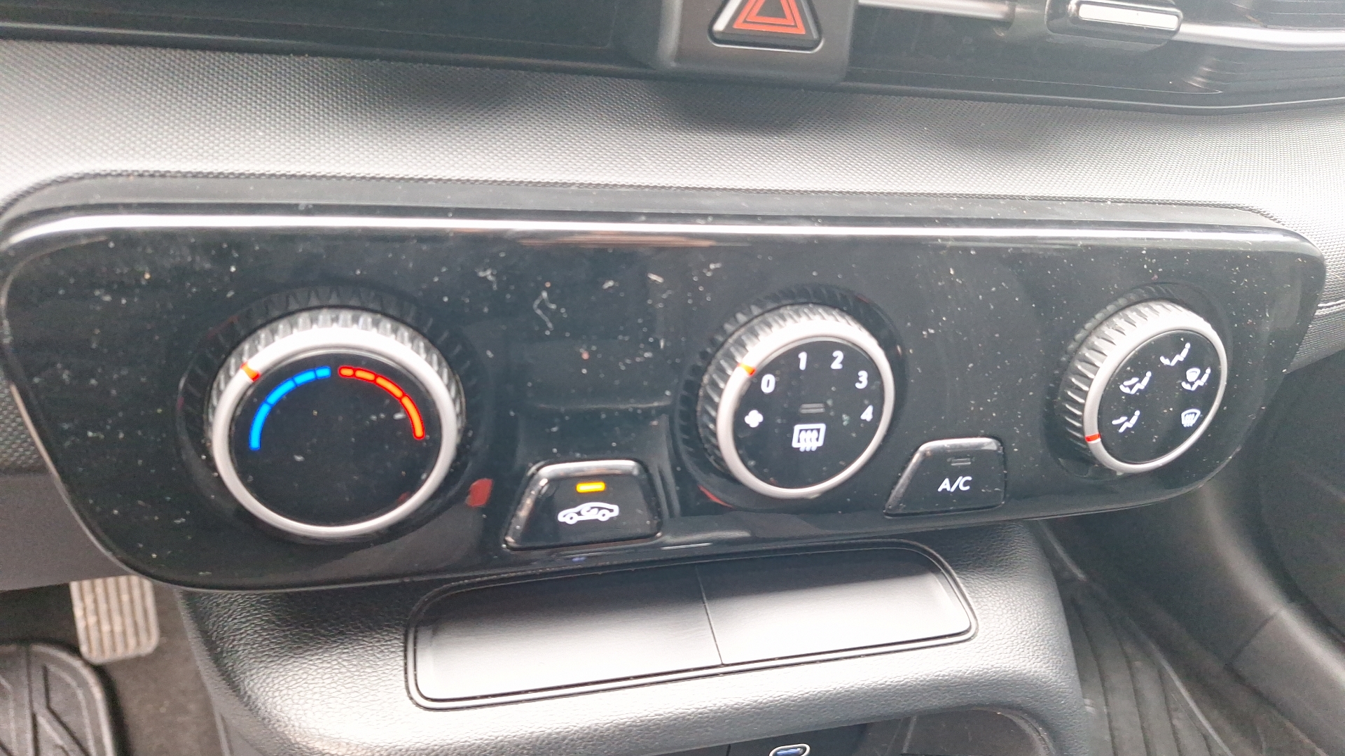 Hyundai Accent — foto 15 de 15