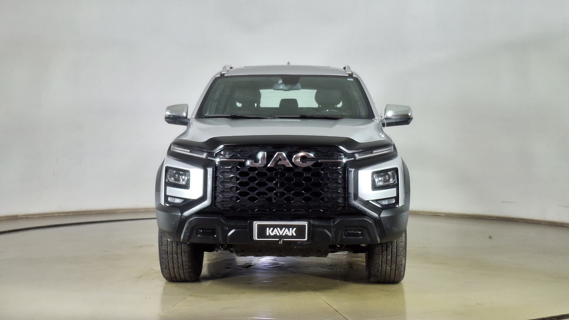 JAC T9 — foto 2 de 17