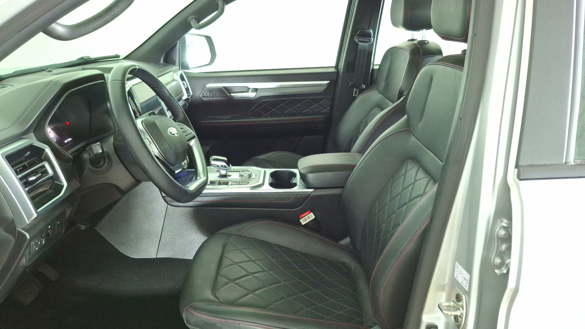 JAC T9 — foto 14 de 17