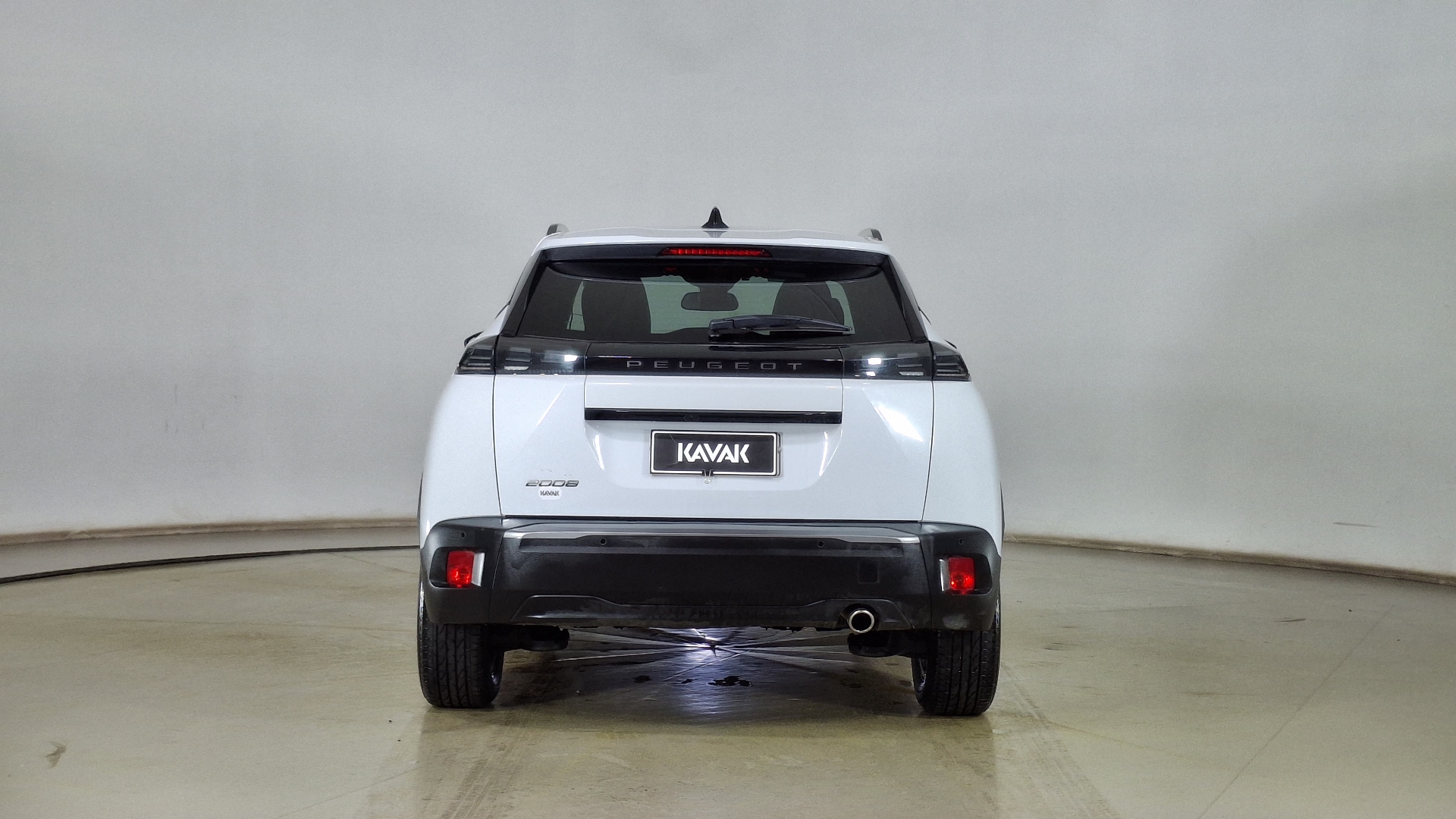Peugeot 2008 — foto 5 de 16