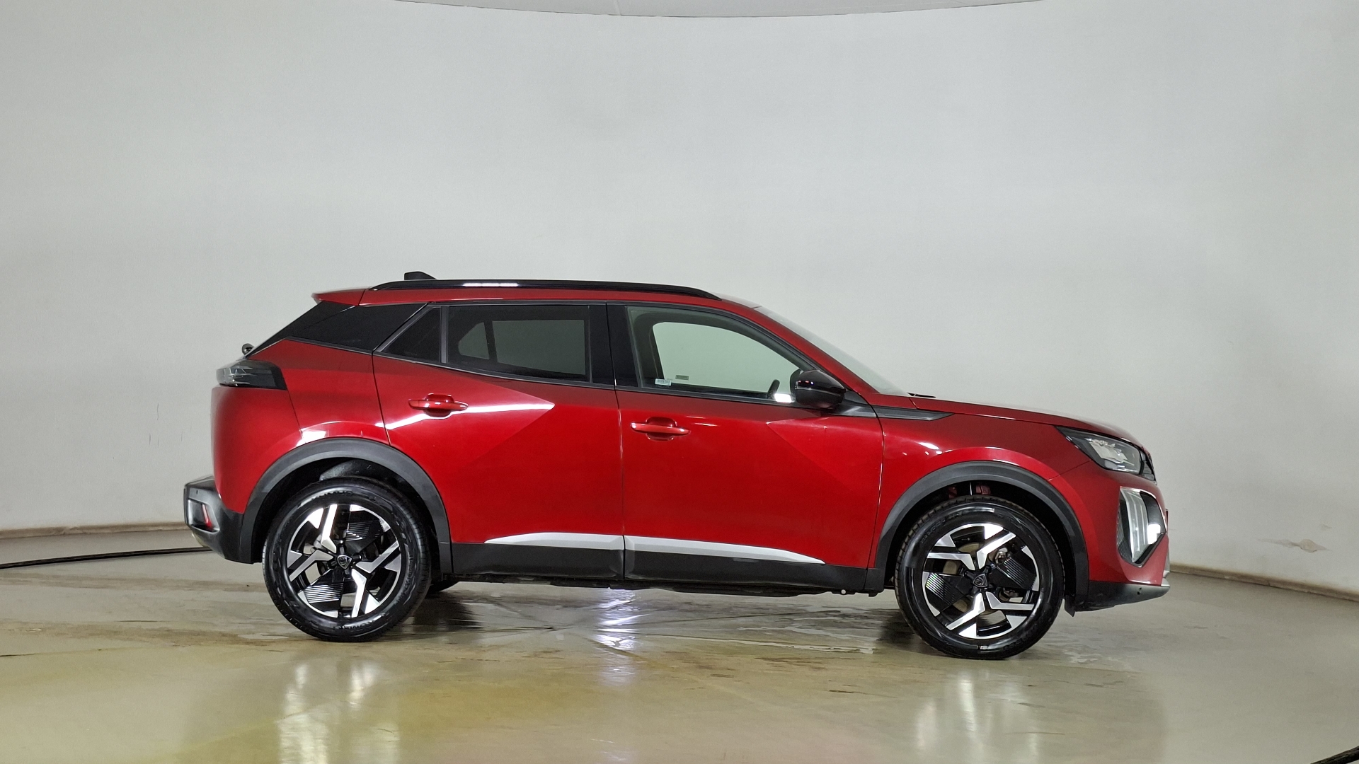 Peugeot 2008 — foto 4 de 17